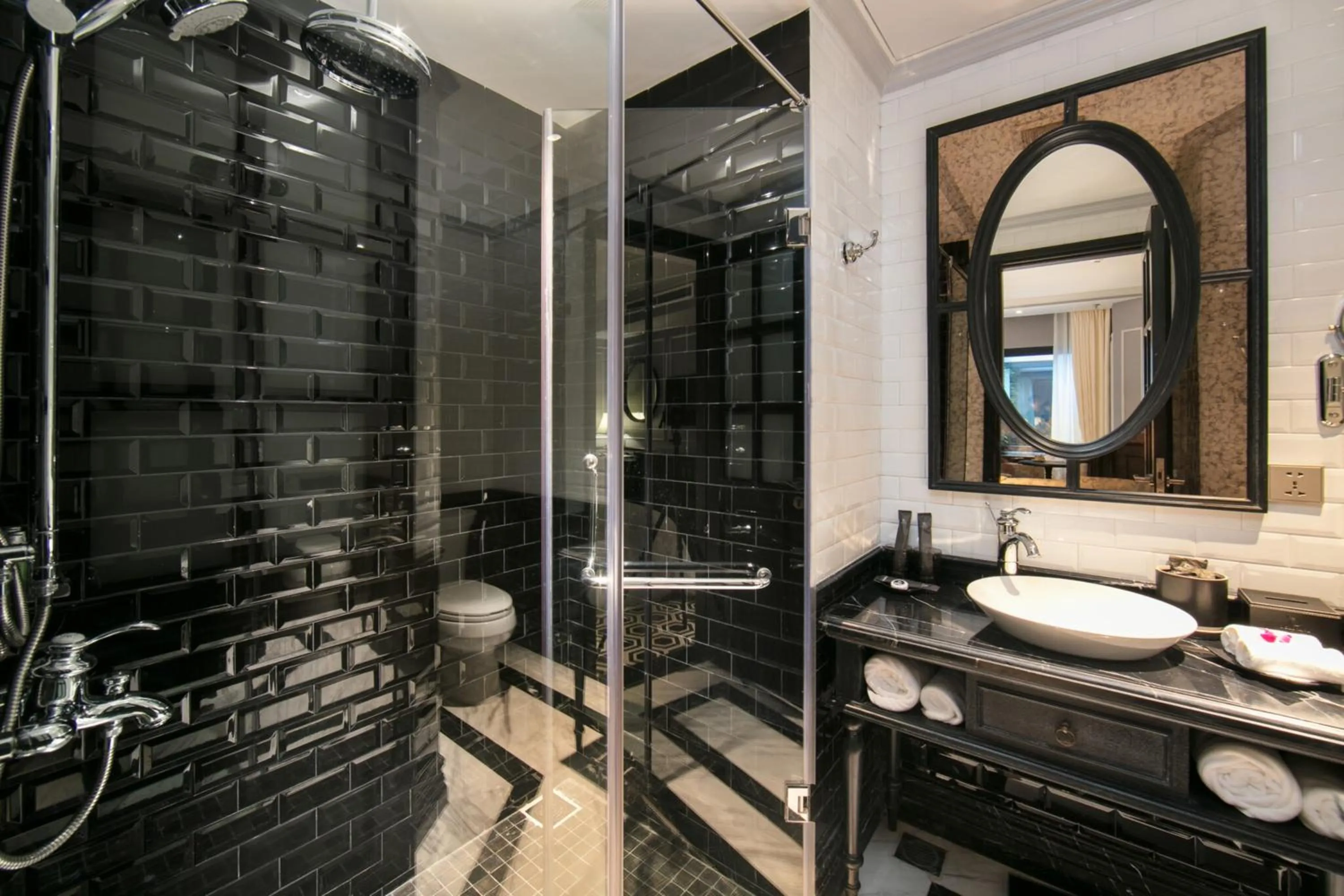 Toilet in La Sinfonía Citadel Hotel and Spa