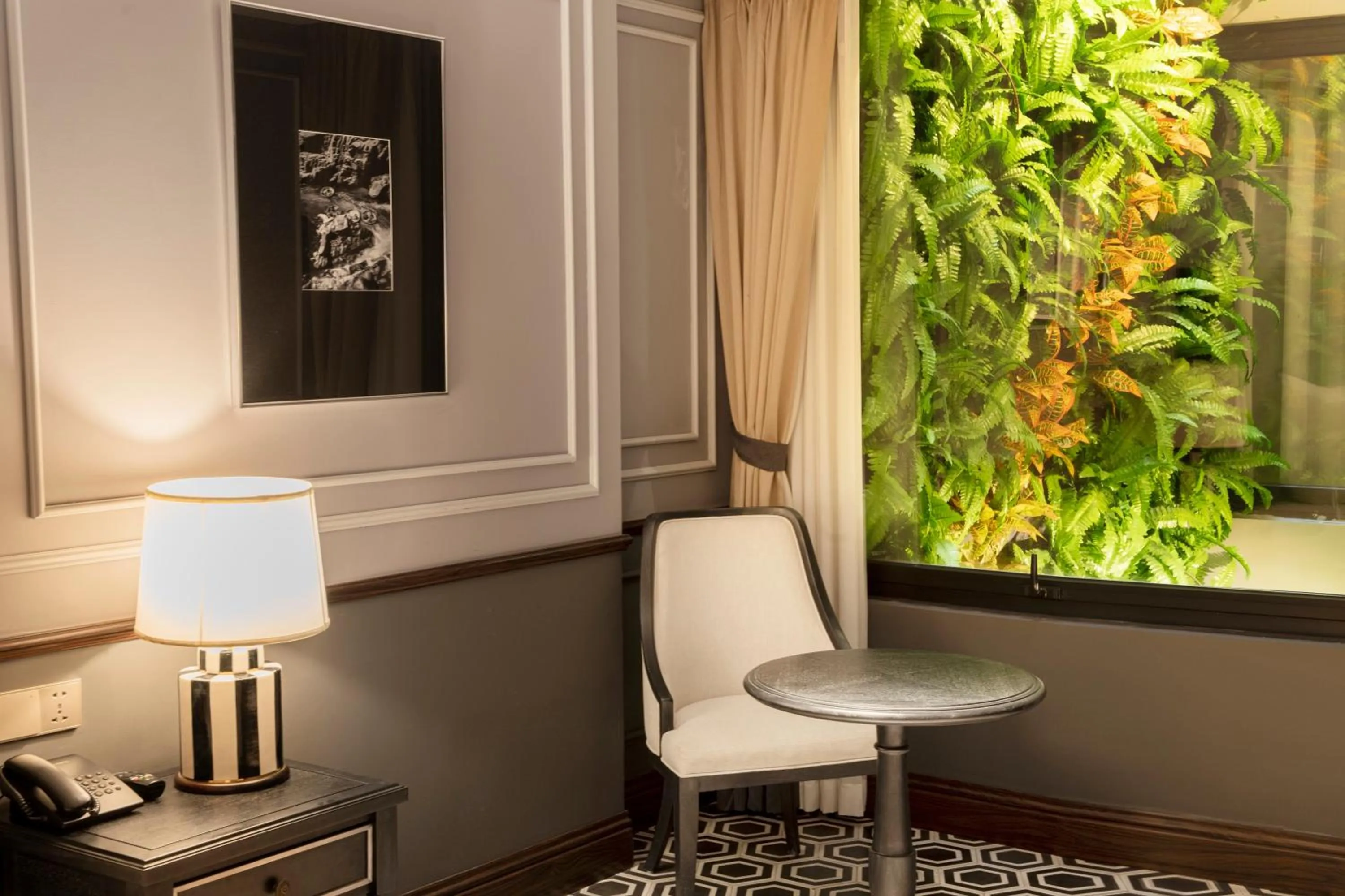 Guests in La Sinfonía Citadel Hotel and Spa