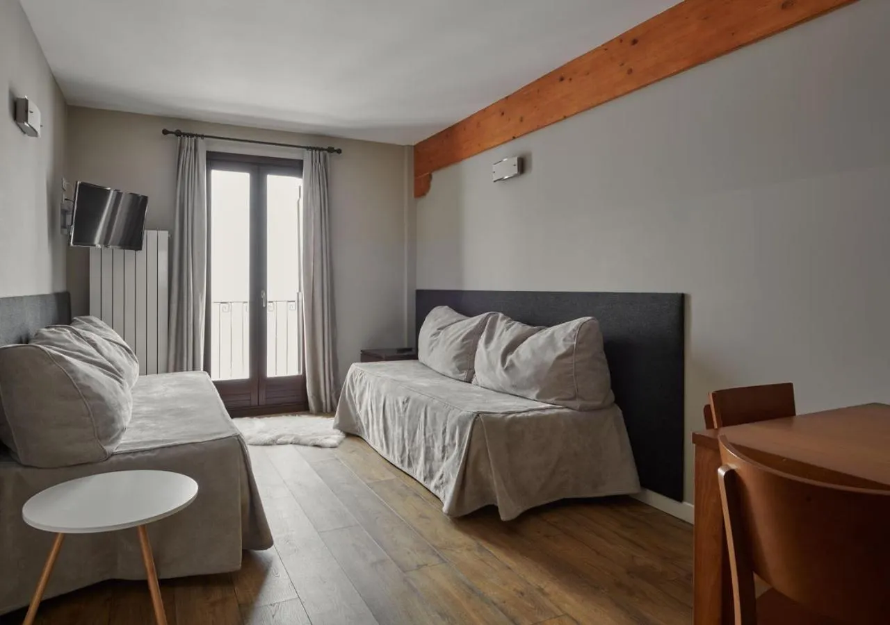 Bed in Apartahotel Tres Quiñones