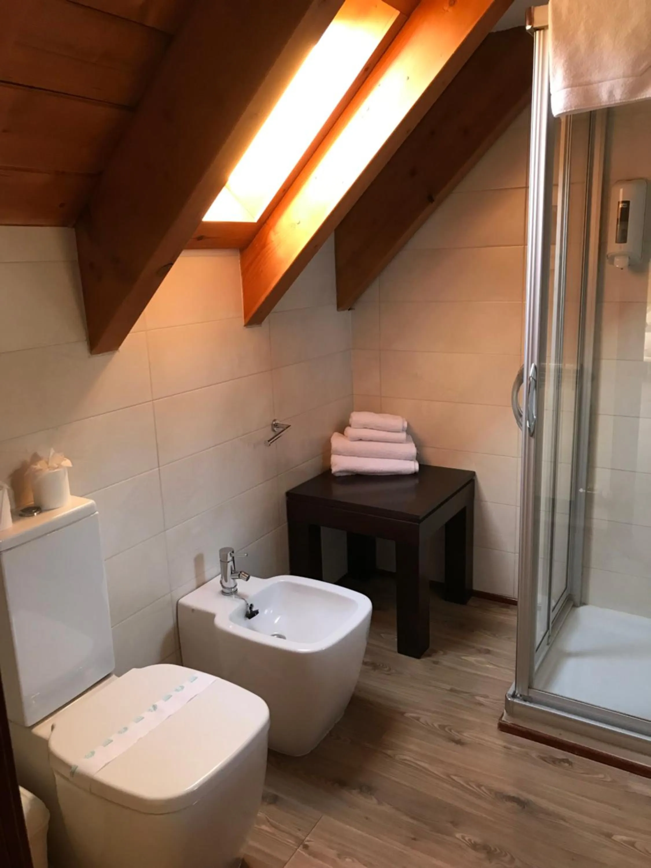 Bathroom in Apartahotel Tres Quiñones