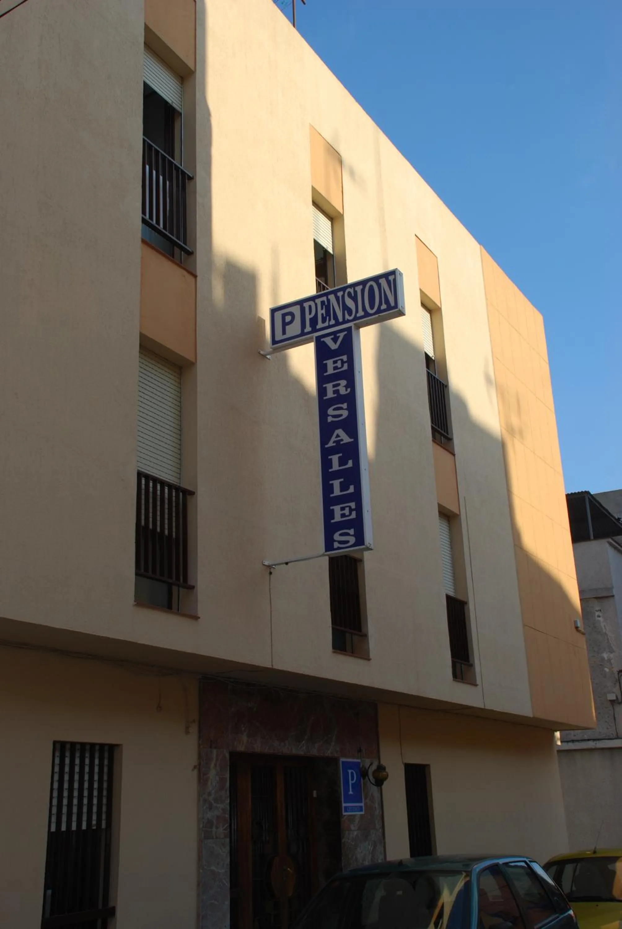 Pensión Versalles