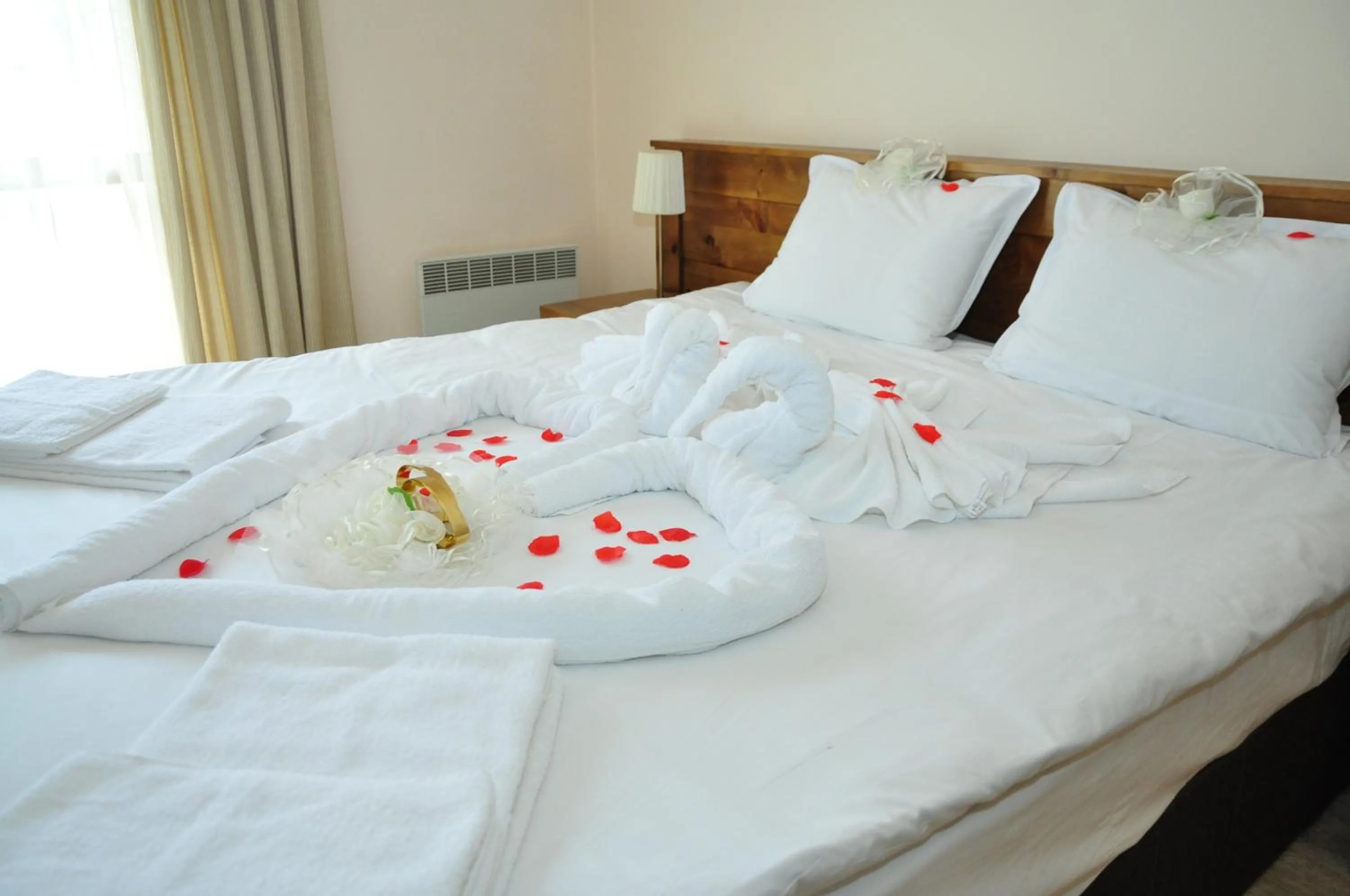 Bed in 3 Mountains Hotel