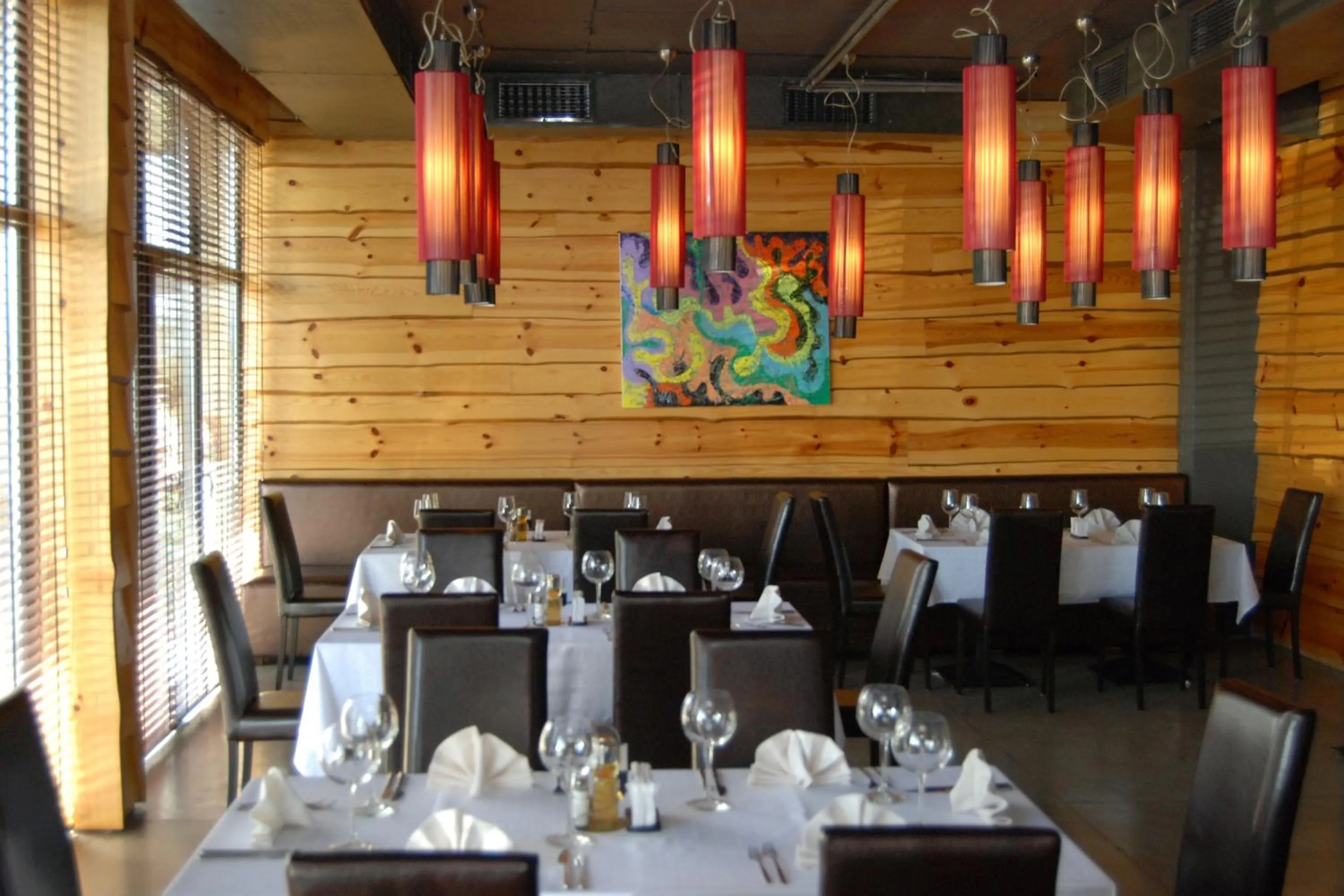 Restaurant/places to eat in 3 Mountains Hotel