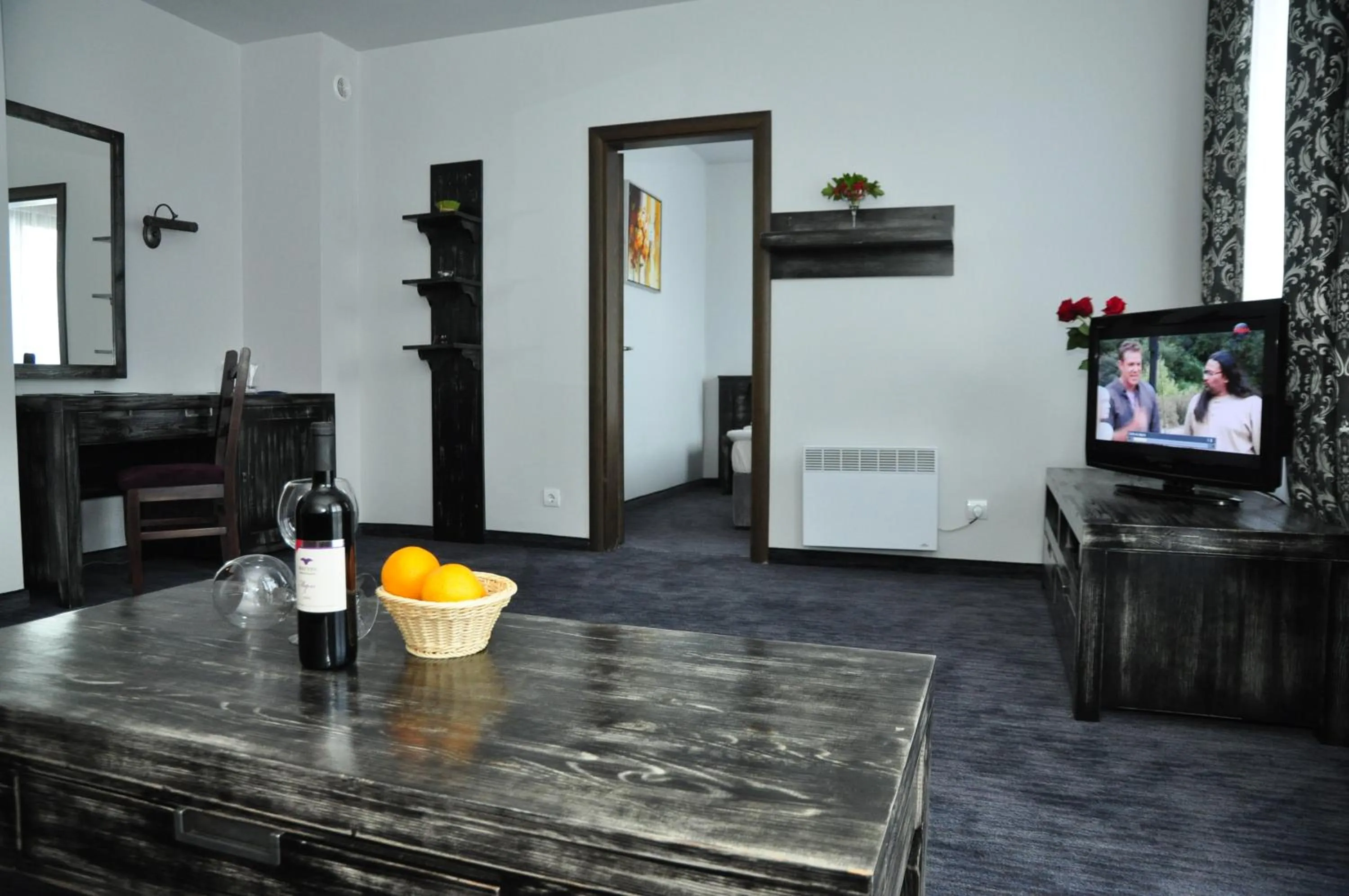 Coffee/tea facilities in 3 Mountains Hotel