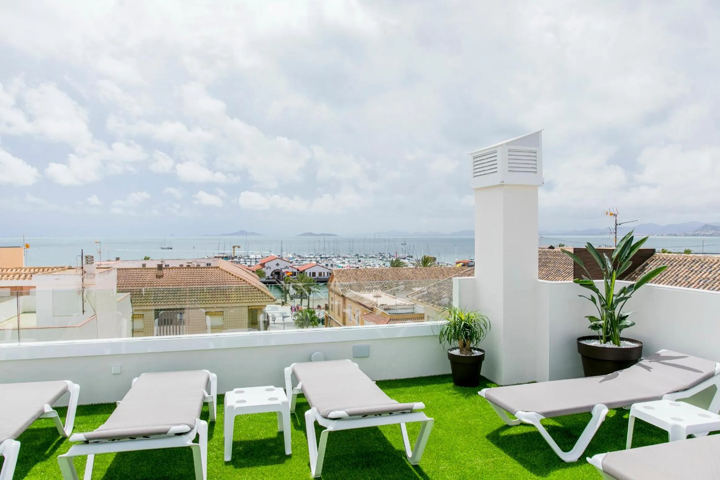 Area and facilities in Apartamentos 525