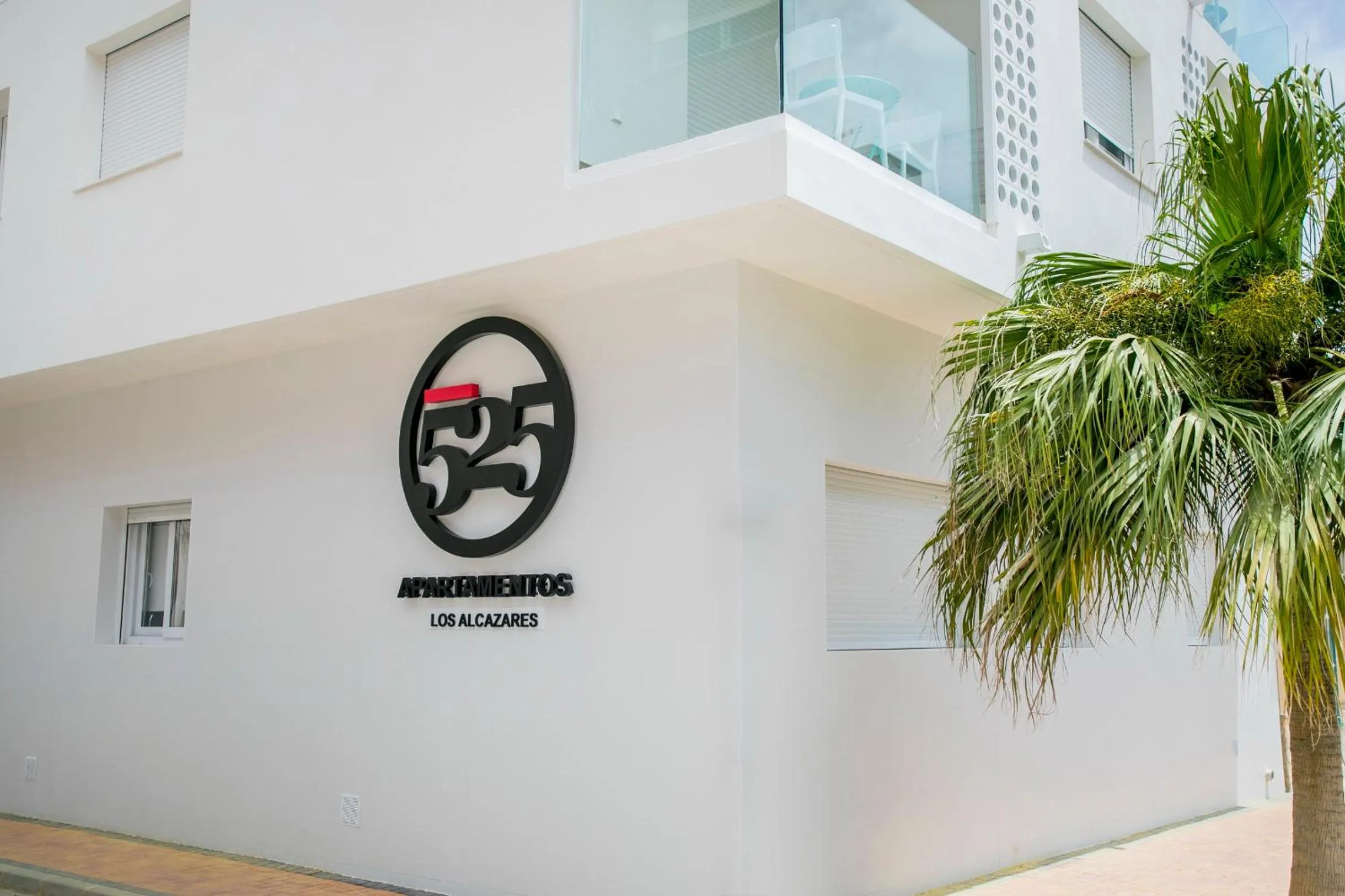 Property building in Apartamentos 525