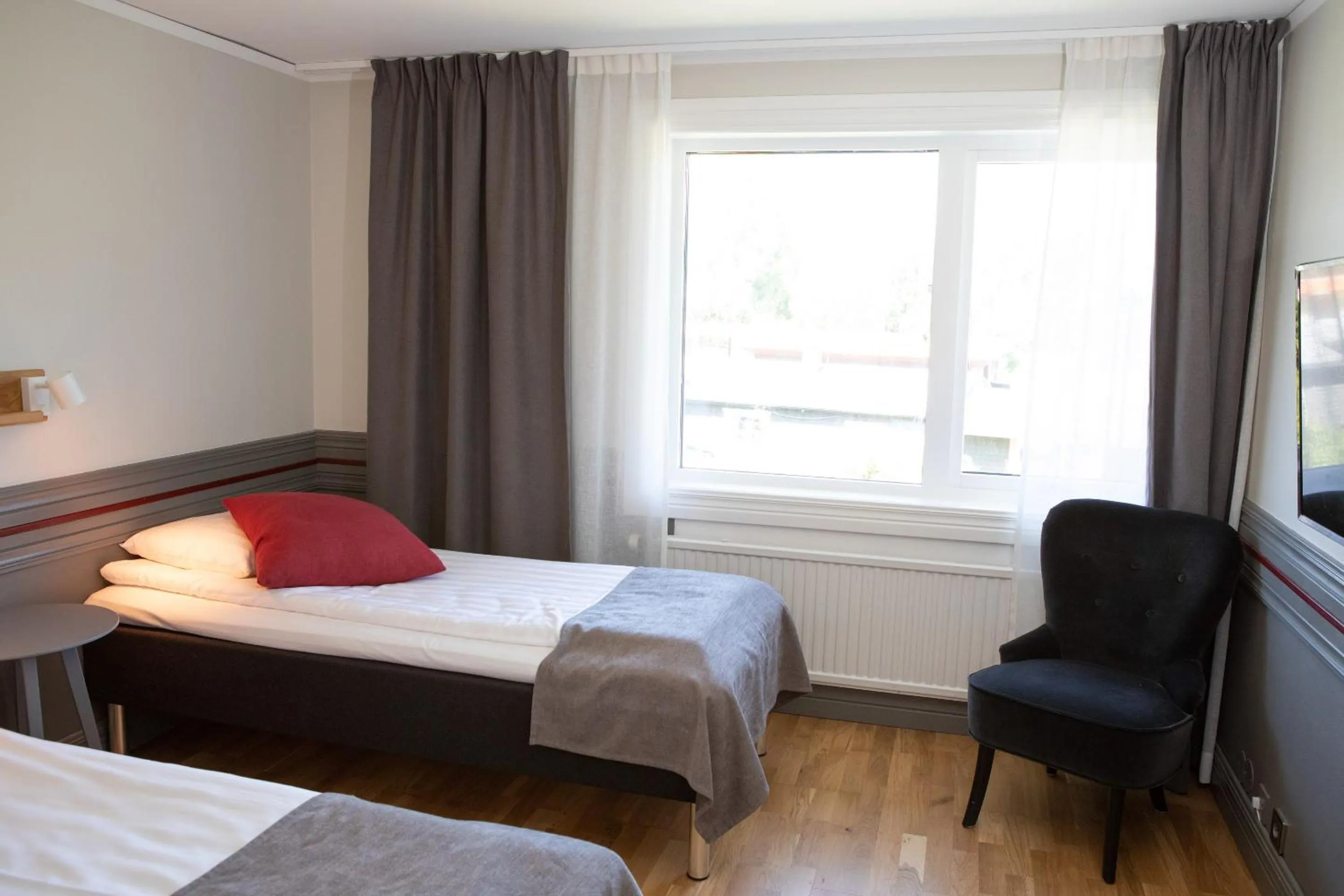 Photo of the whole room, Bed in Gylle Hotell & Restaurang Brödernas