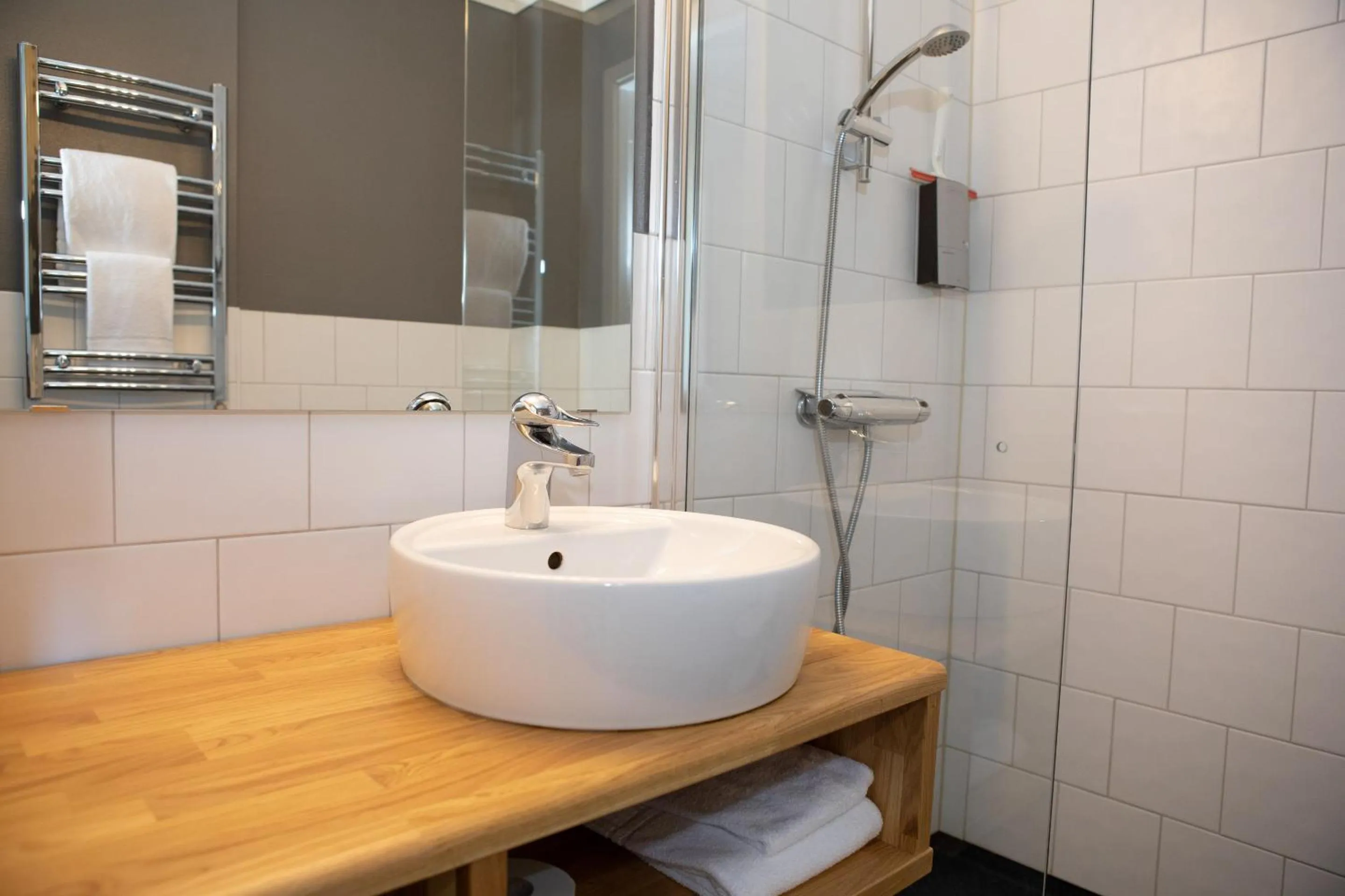 Bathroom in Gylle Hotell & Restaurang Brödernas