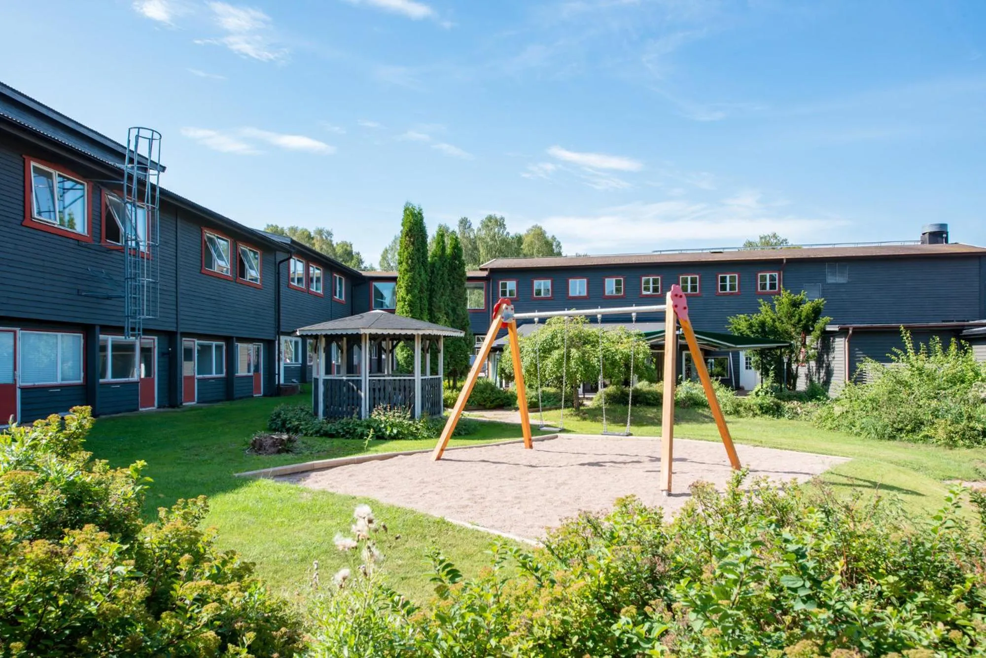 Property building in Gylle Hotell & Restaurang Brödernas