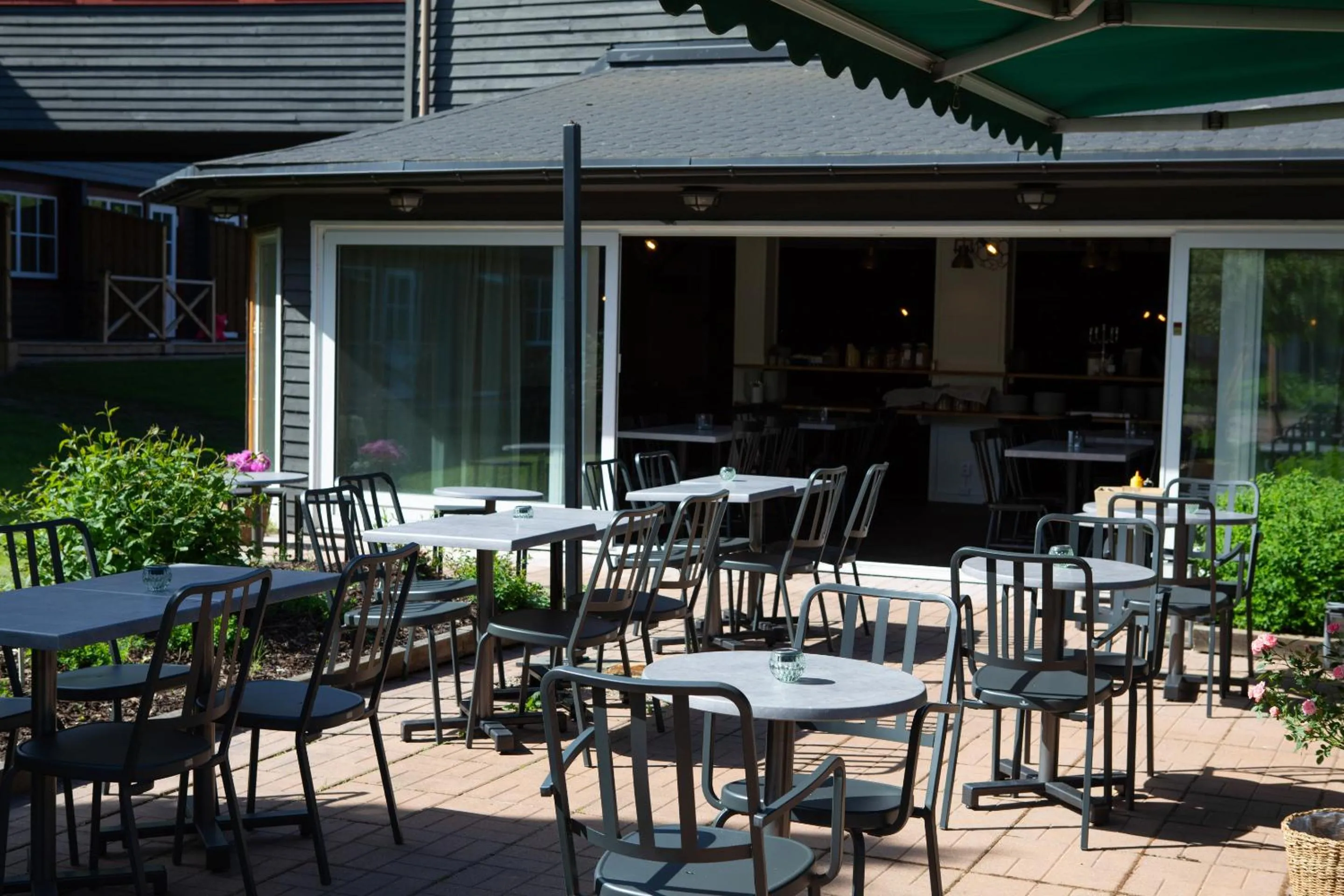 Breakfast in Gylle Hotell & Restaurang Brödernas