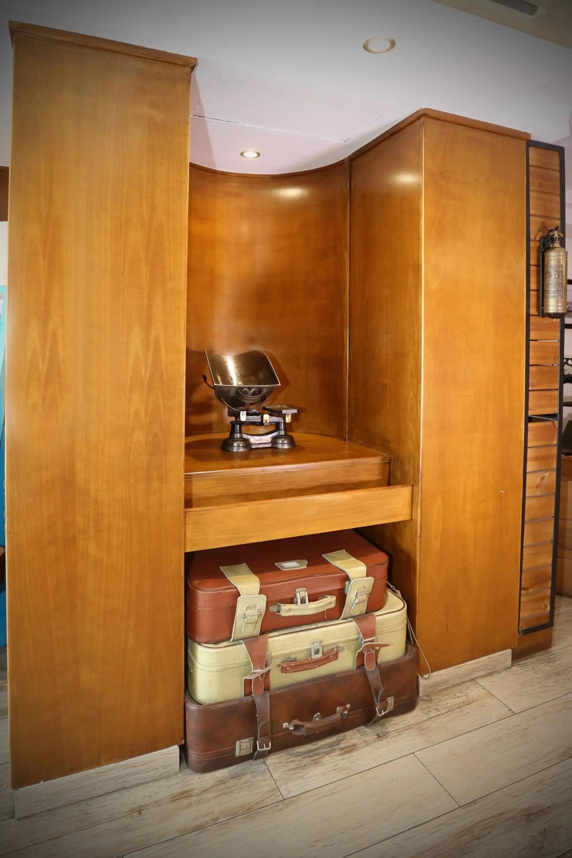 Pier Beach Hotel Apartments