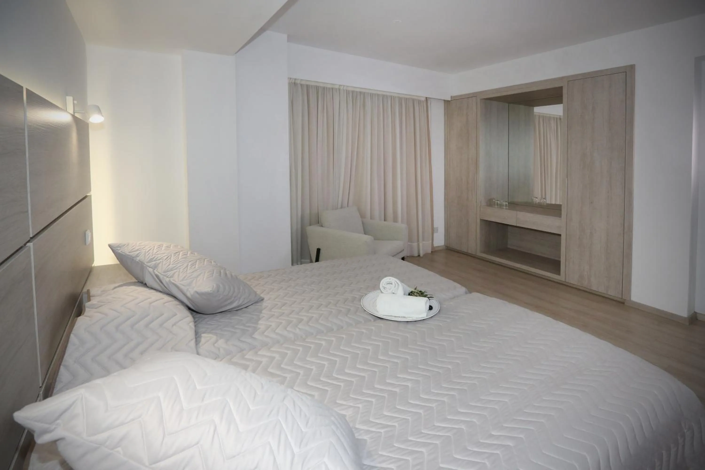 Bed in Pier Beach Hotel Apartments