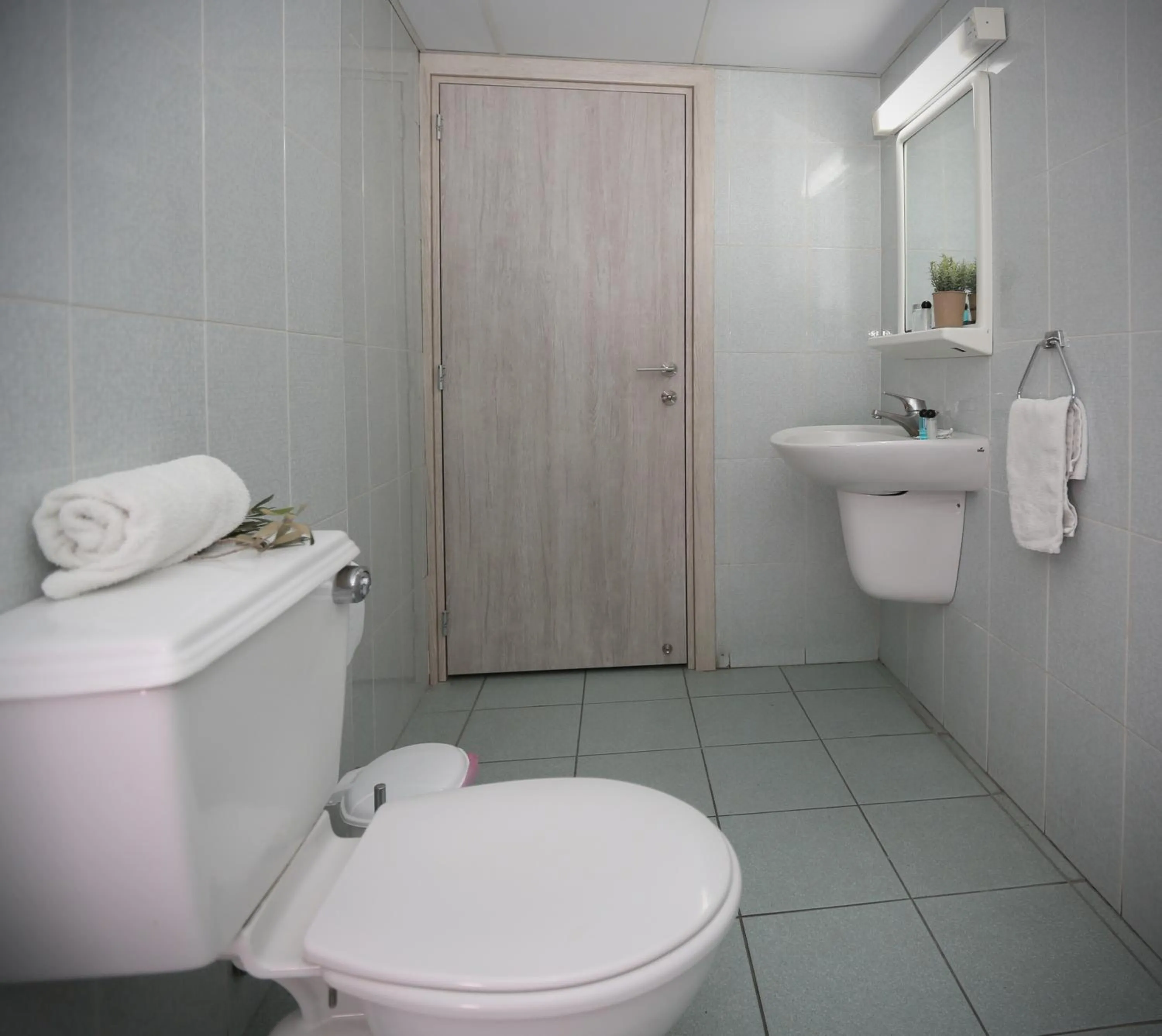 Pier Beach Hotel Apartments