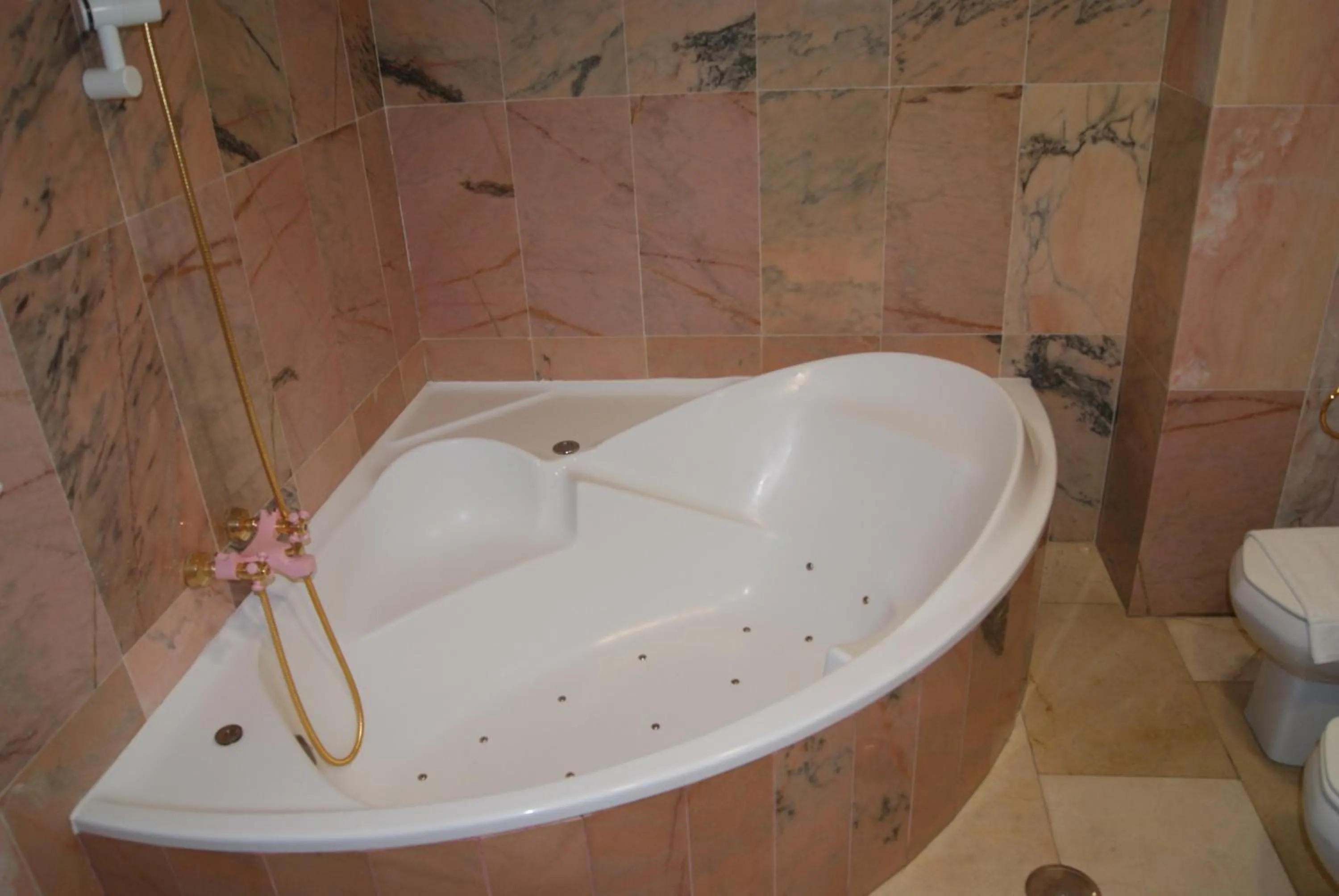 Bathroom in Hotel Reina Victoria