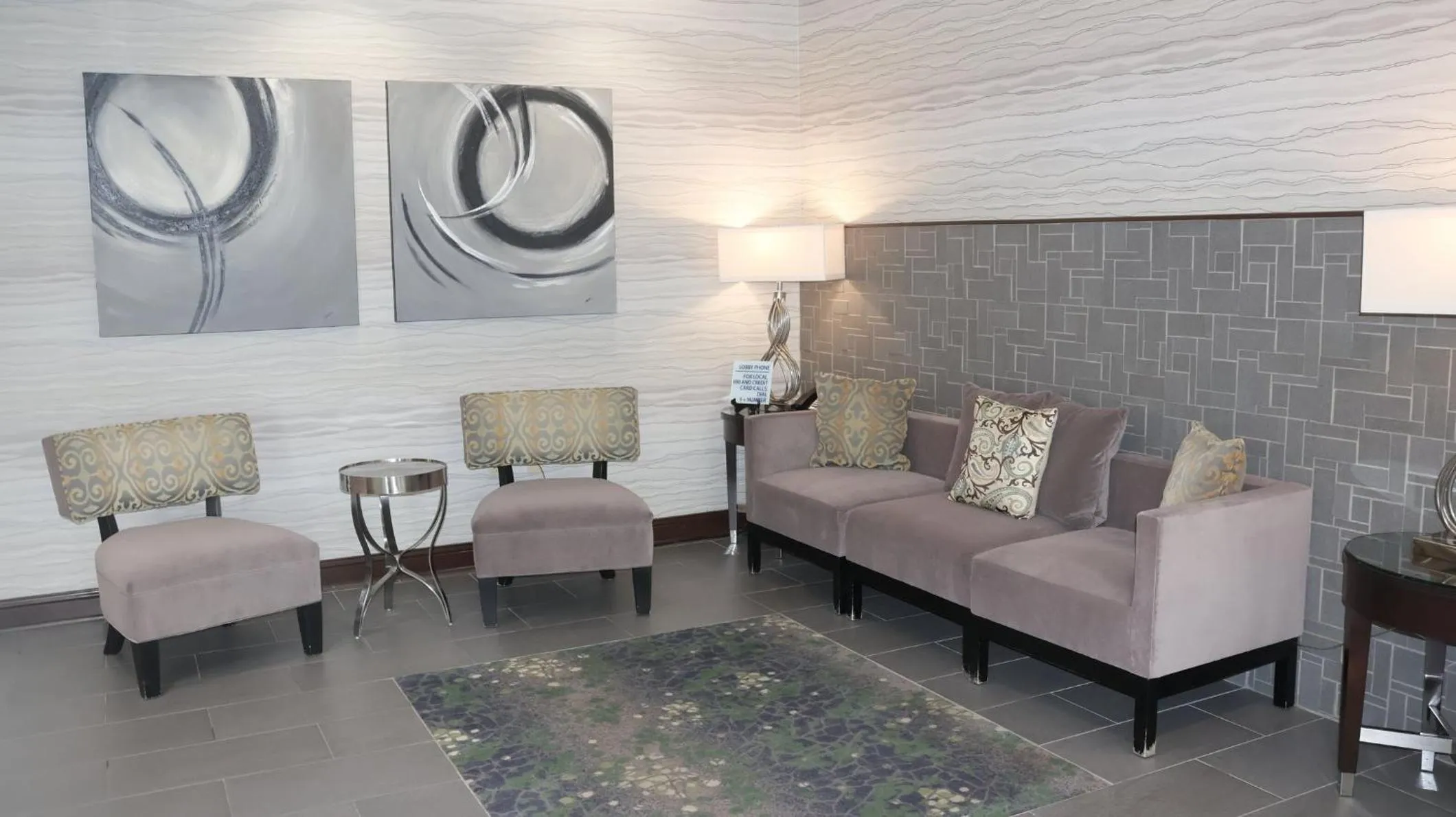 Property building in Holiday Inn Express & Suites Morton Peoria Area by IHG