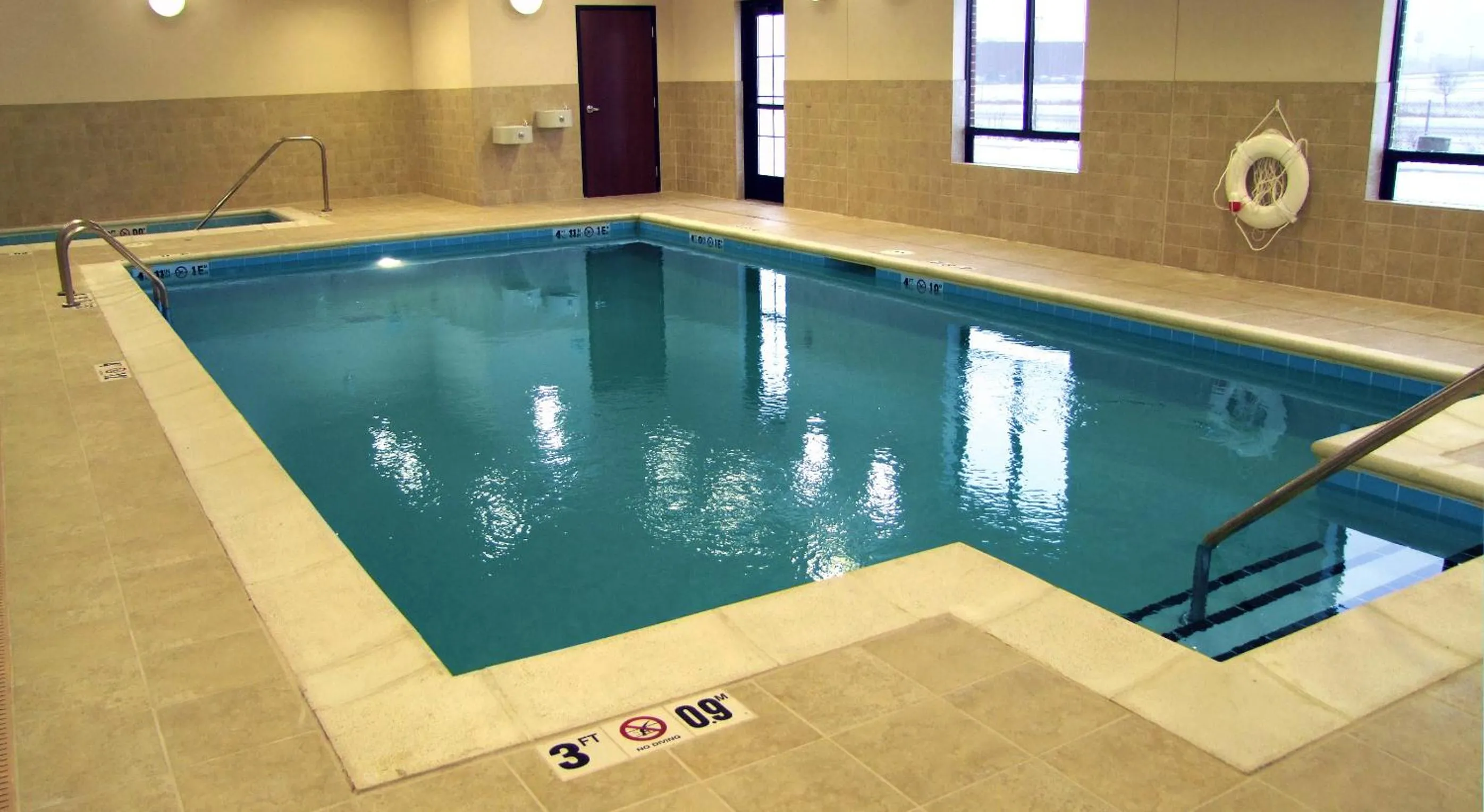 Swimming pool in Holiday Inn Express & Suites Morton Peoria Area by IHG