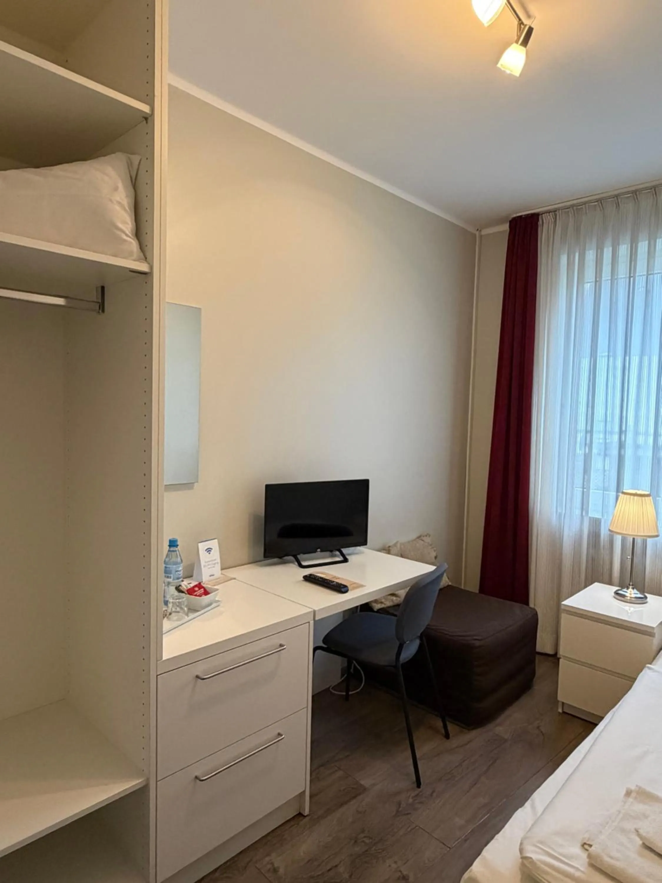 Bed in Barcelona Bed & Breakfast