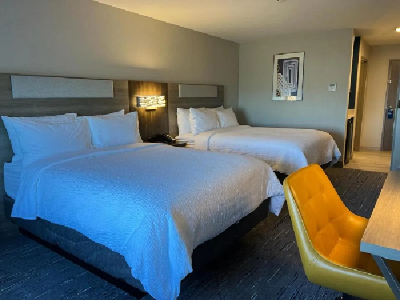 Bedroom, Bed in Holiday Inn Express - Rensselaer by IHG