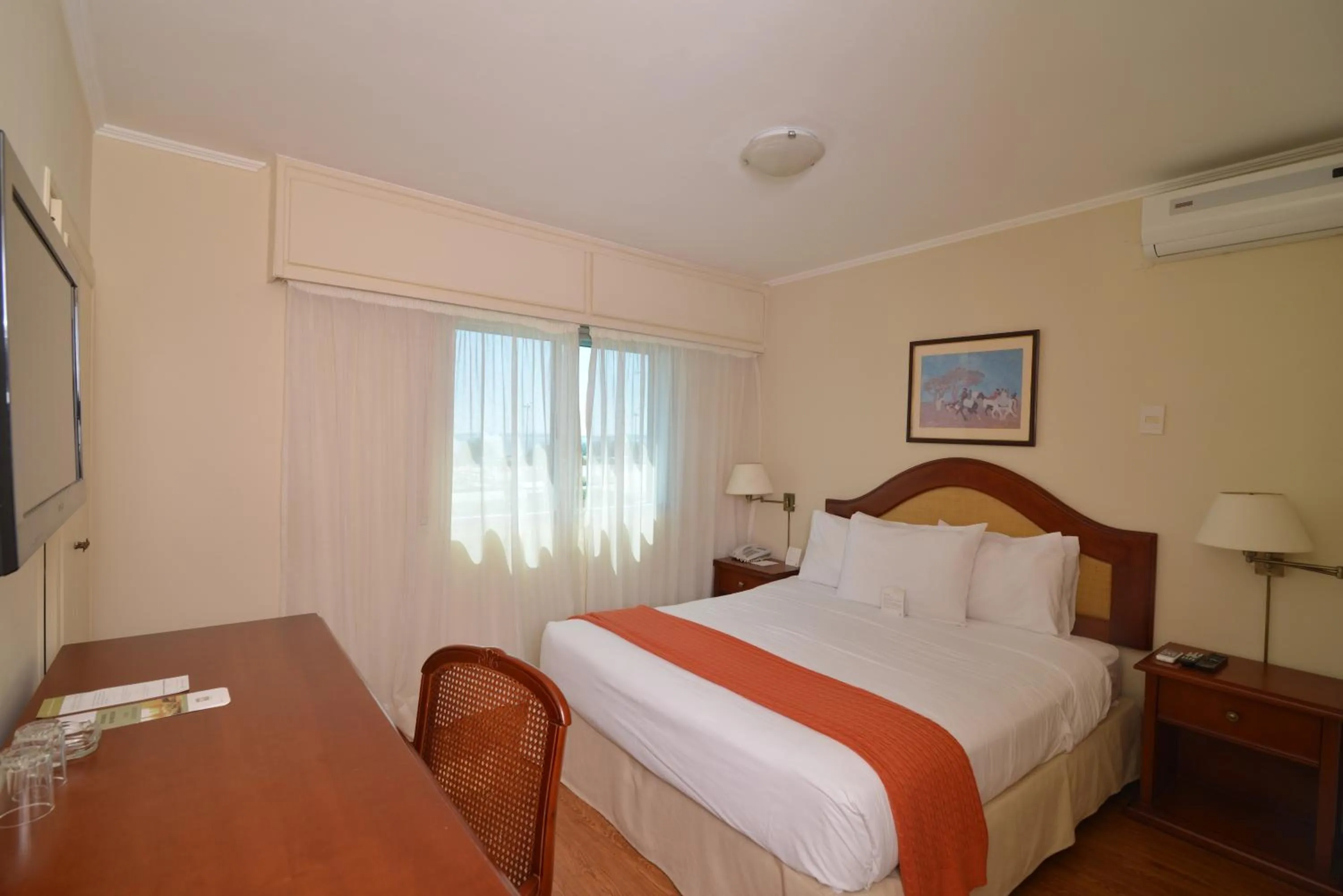 Decorative detail, Bed in Hotel Sunset Beach