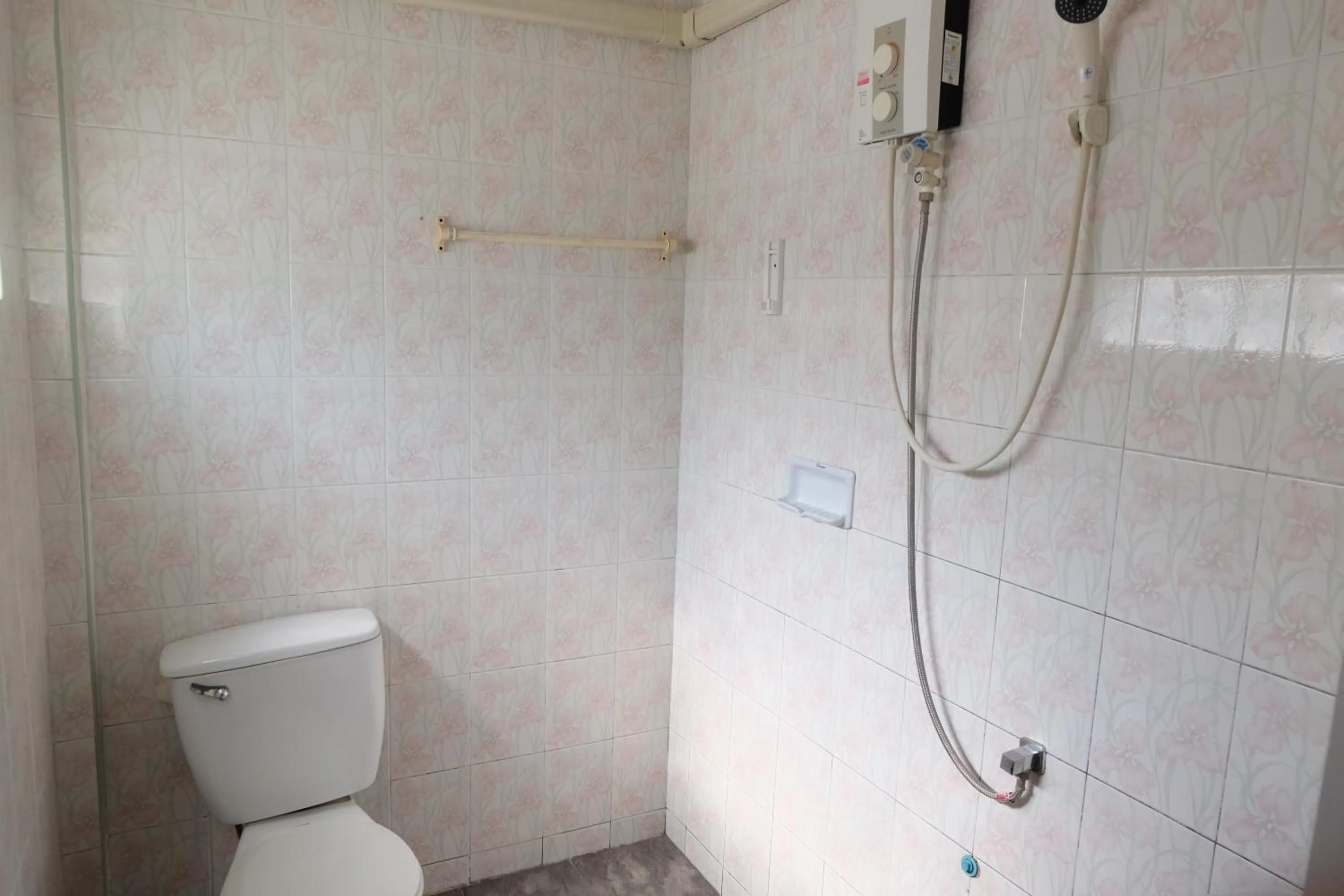 Shower in Numjaan Resort