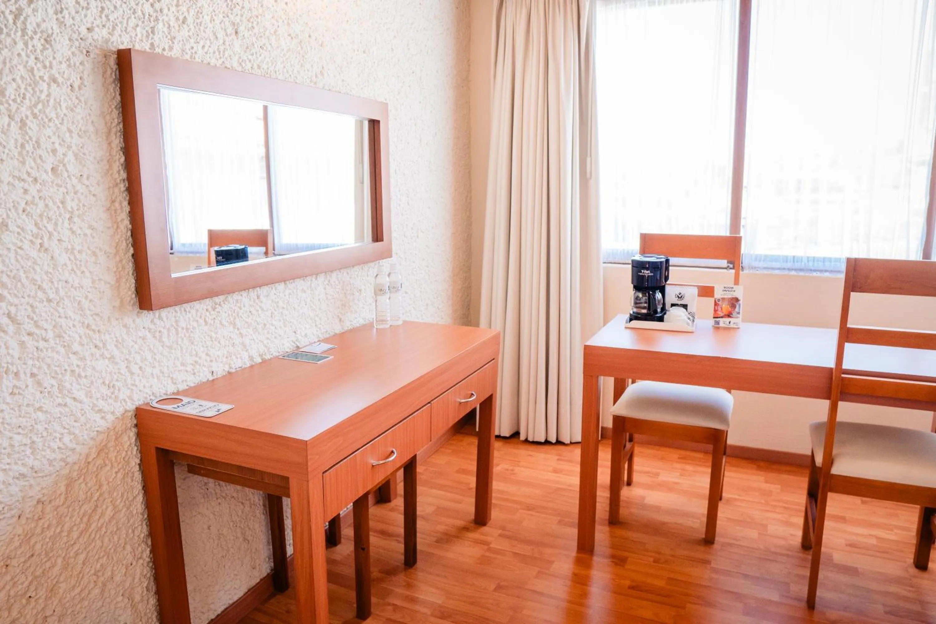 Photo of the whole room in Hotel Del Angel, Apizaco