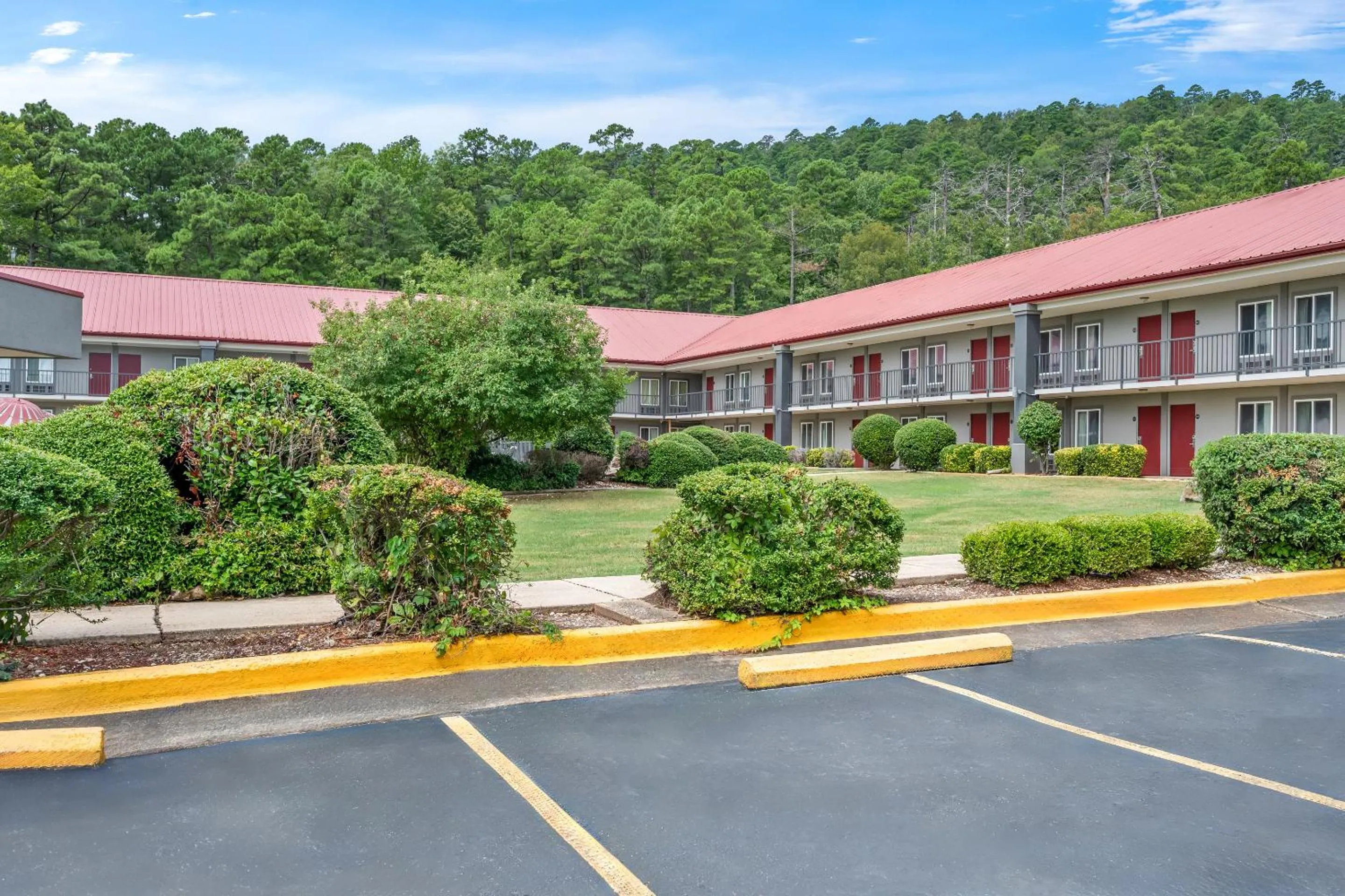 Property building in Red Roof Inn Hot Springs