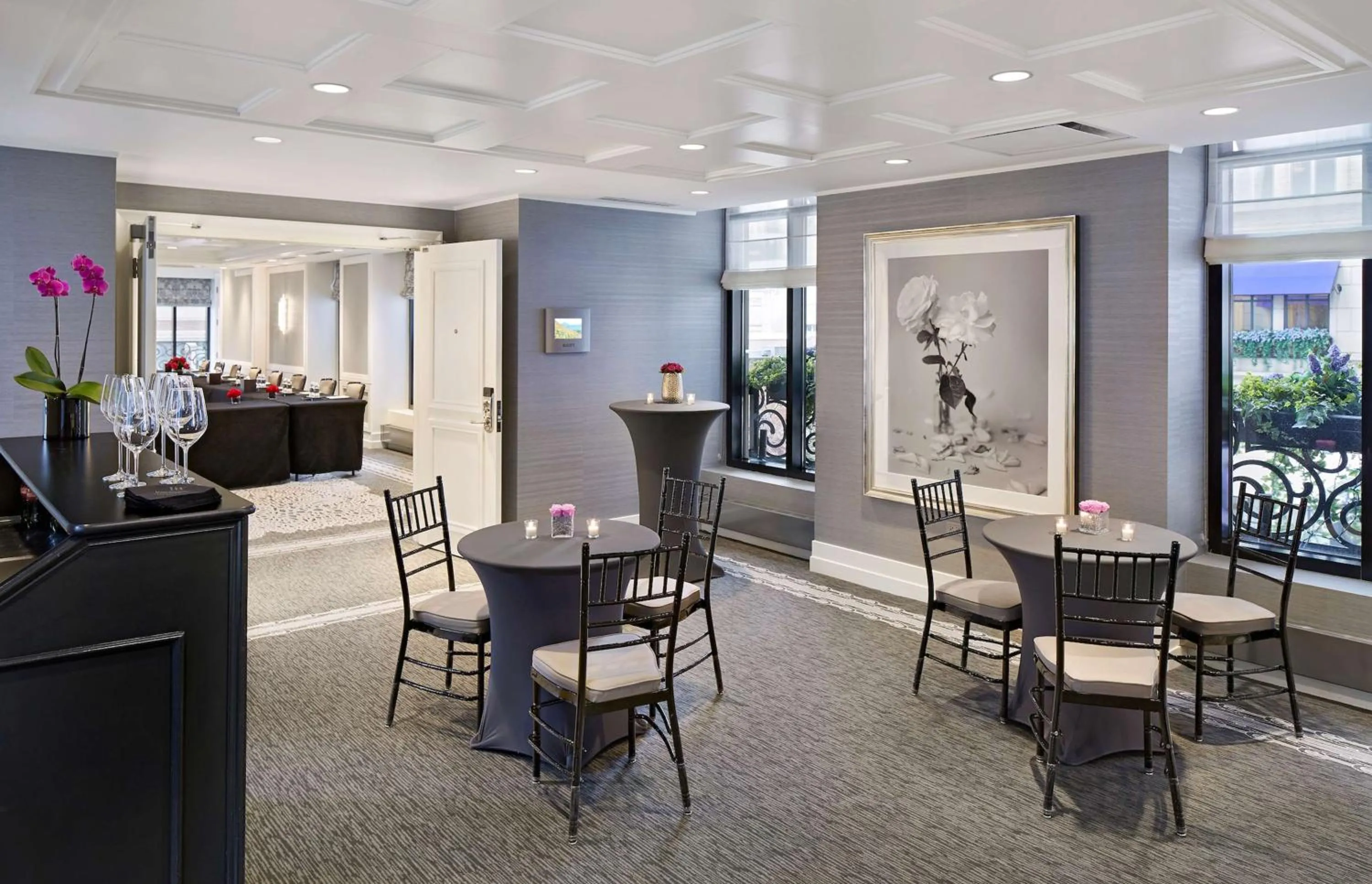 Meeting/conference room in Waldorf Astoria Chicago