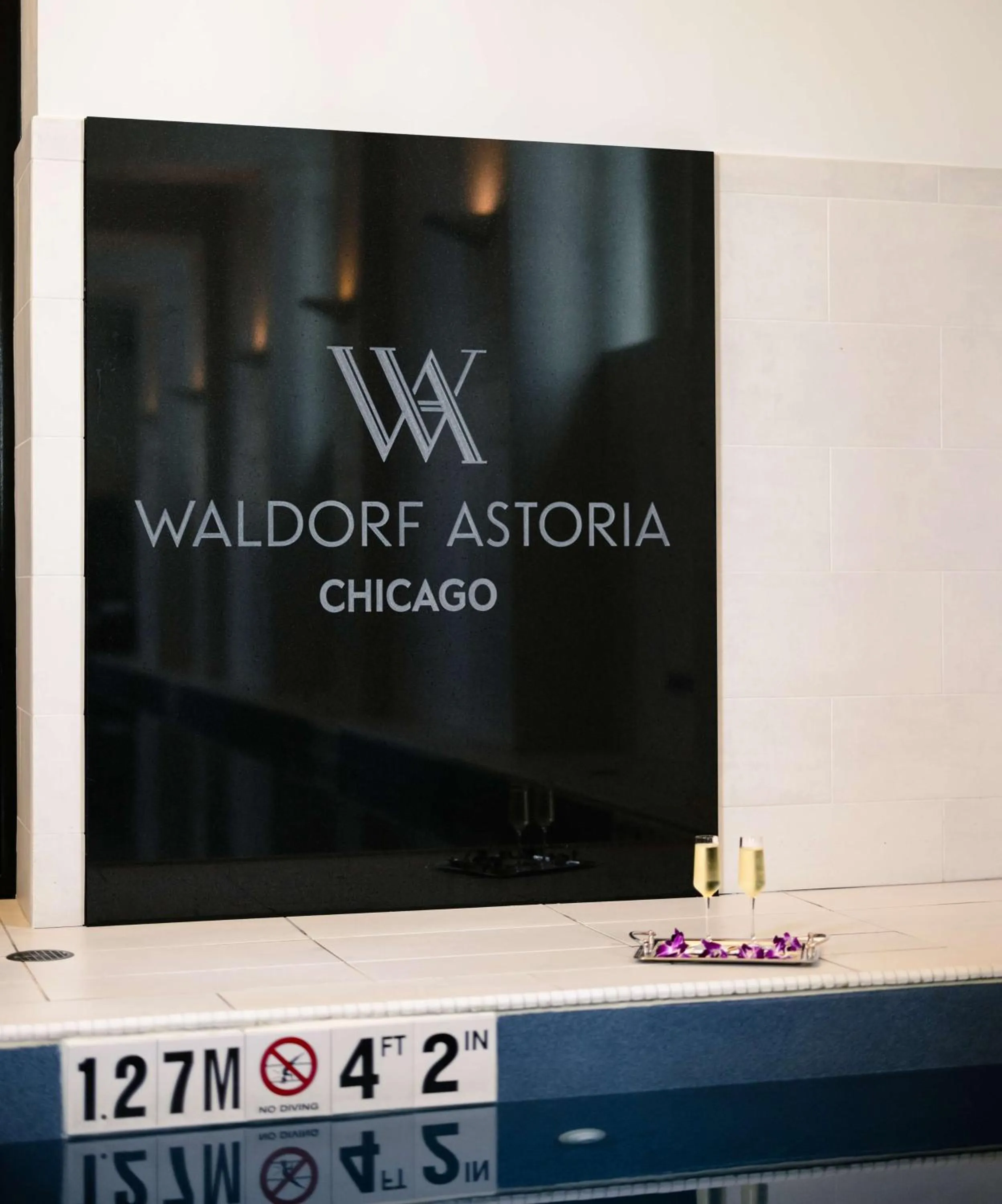 Pool view in Waldorf Astoria Chicago