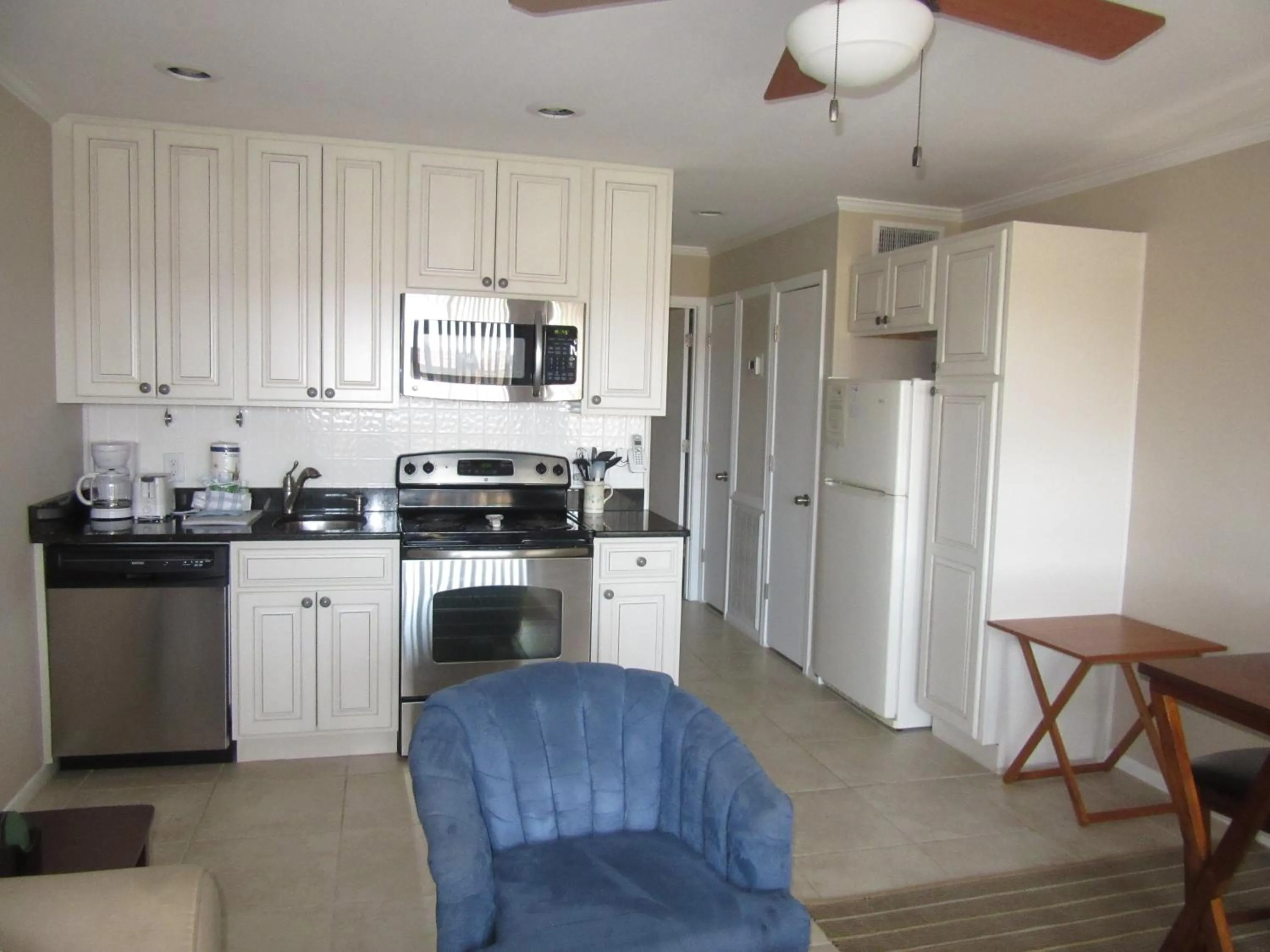 Kitchen or kitchenette in Hilton Head Island Beach and Tennis Resort