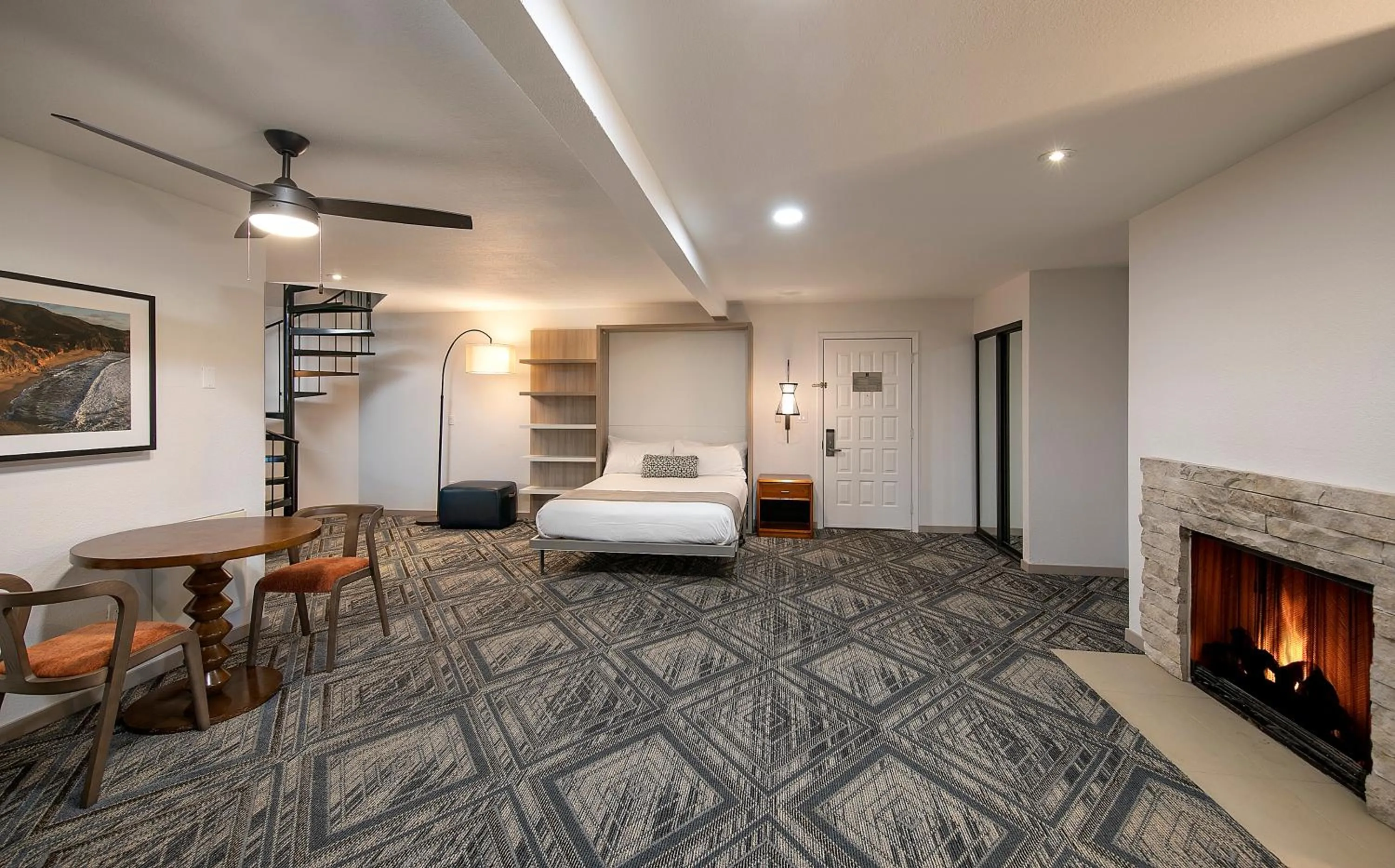 Bedroom, Bed in Half Moon Bay Lodge