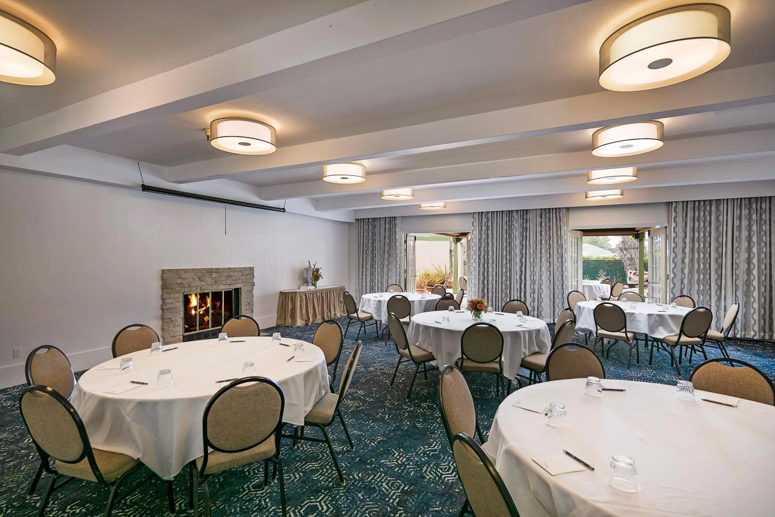 Meeting/conference room in Half Moon Bay Lodge