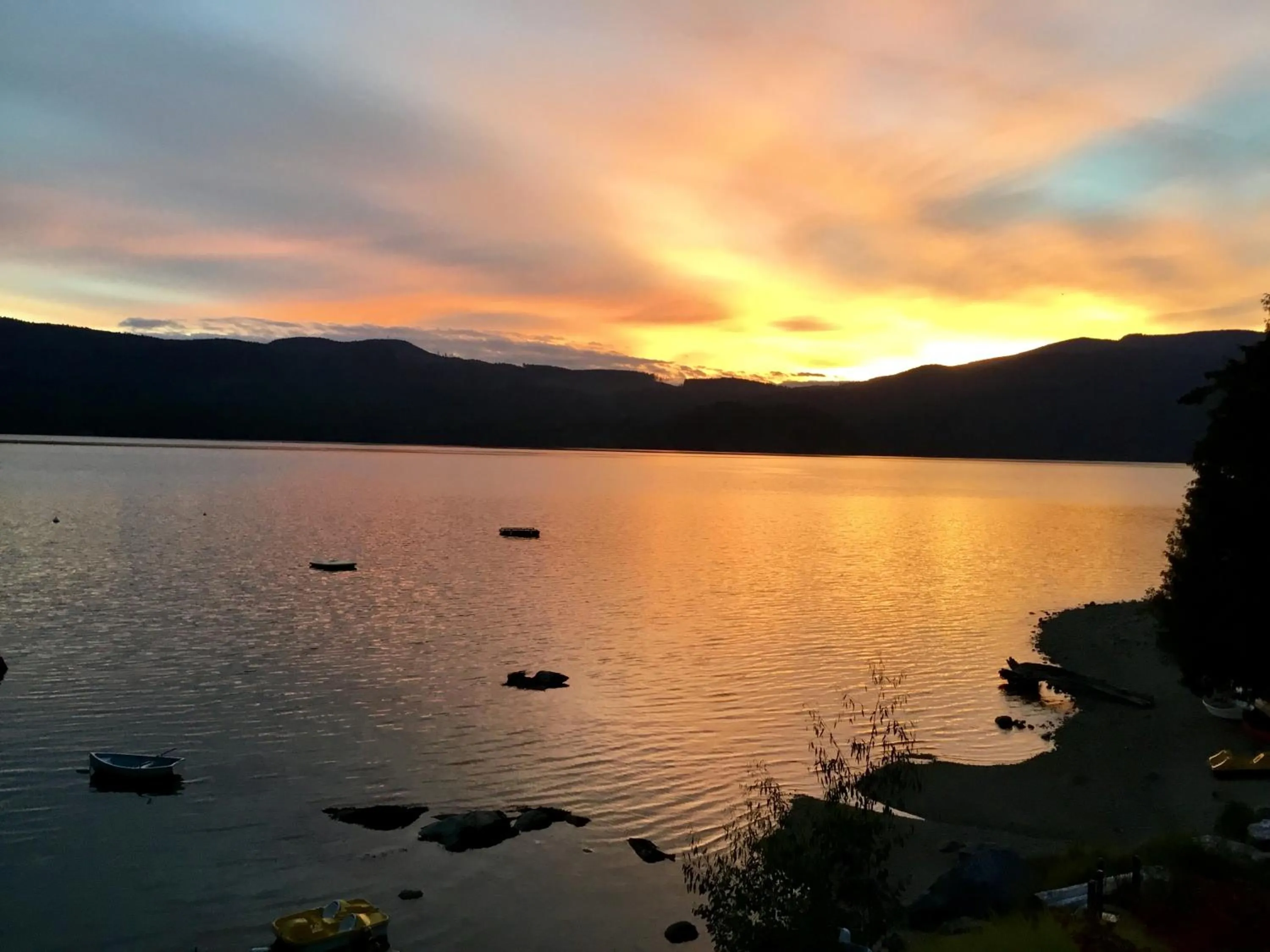 Sea view in The Tuwanek Hotel and Spa