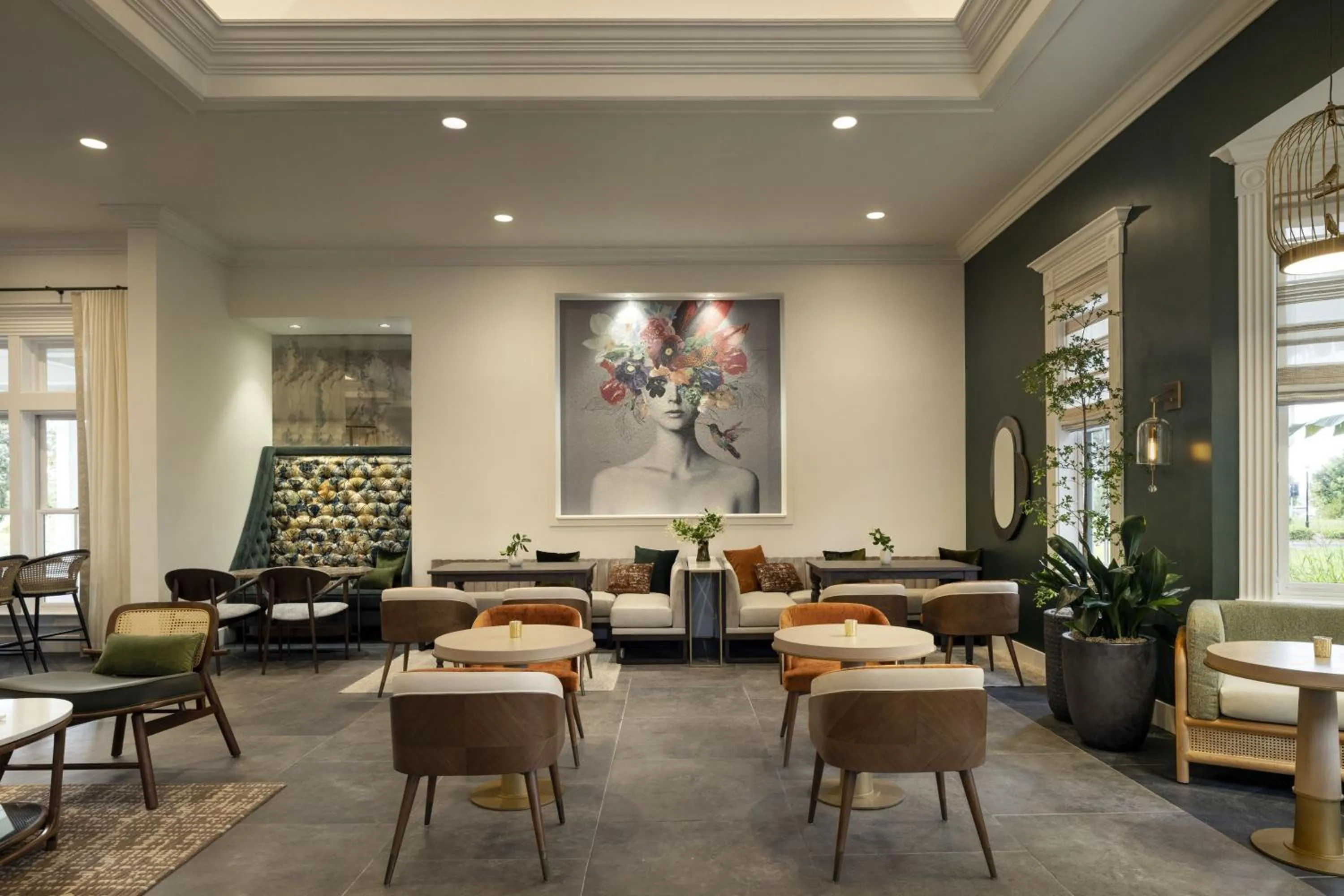 Lounge or bar in The Steward, Santa Barbara, a Tribute Portfolio Hotel