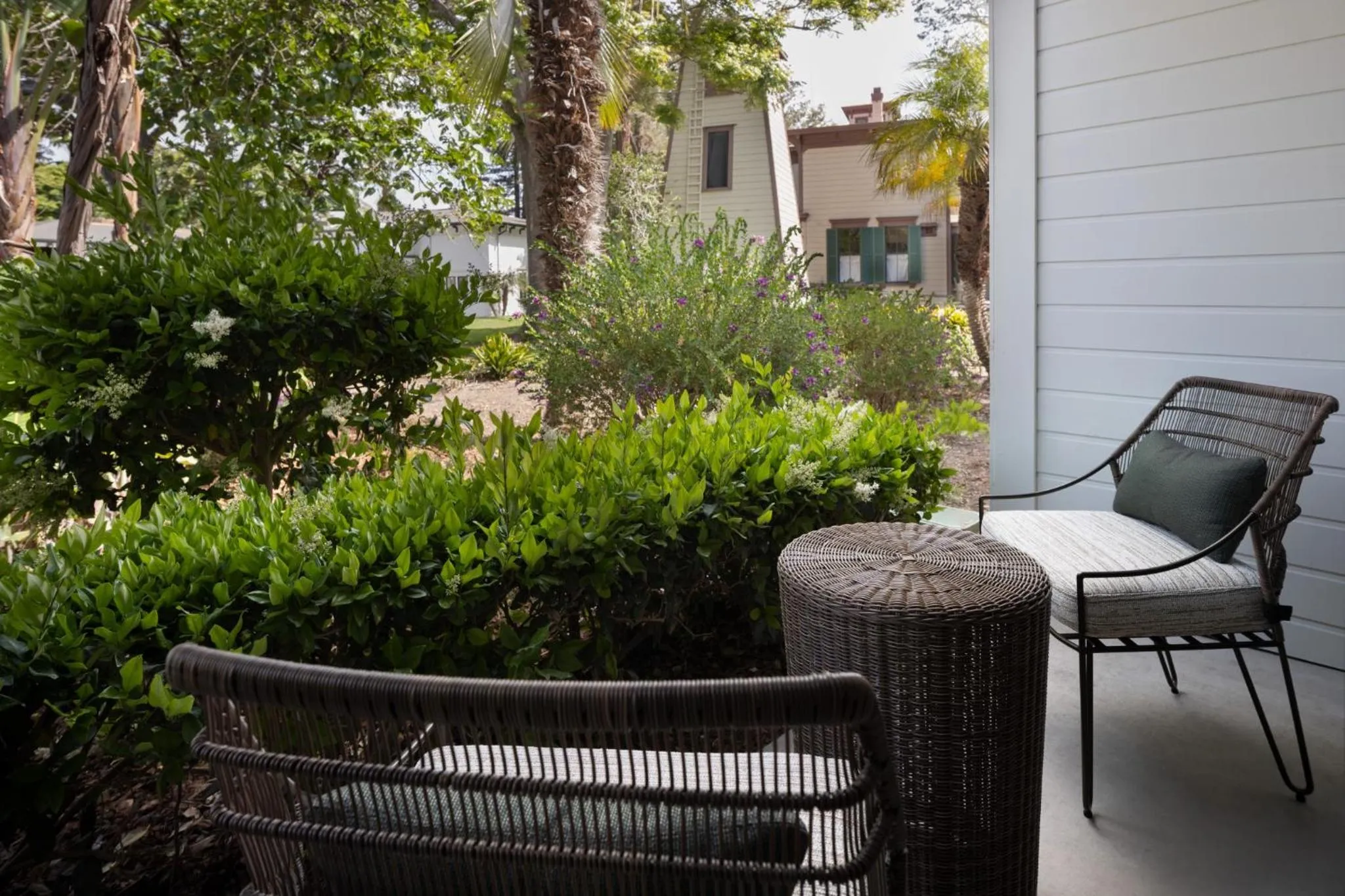 Spring in The Steward, Santa Barbara, a Tribute Portfolio Hotel