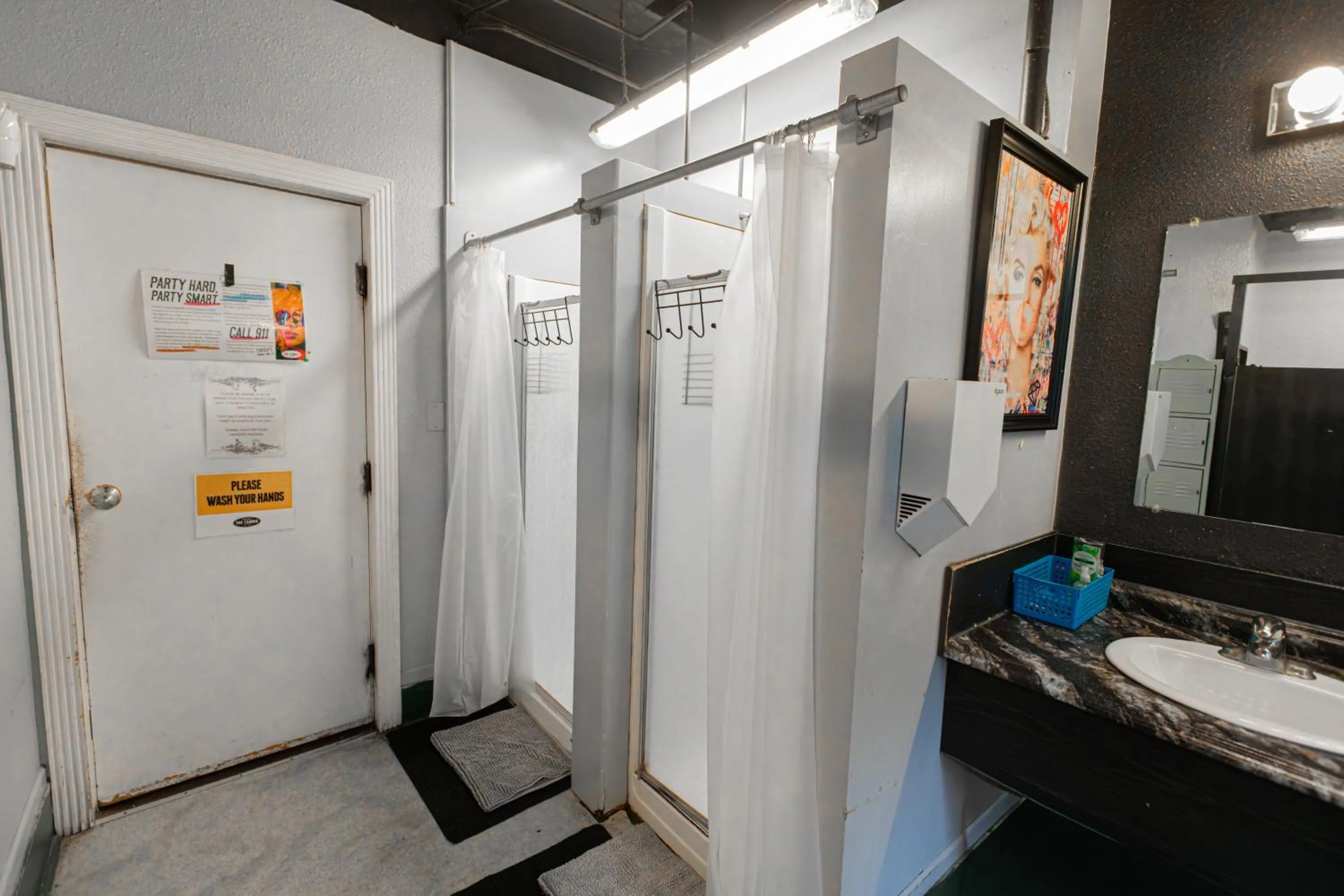 Bathroom in The Cambie Hostel Gastown