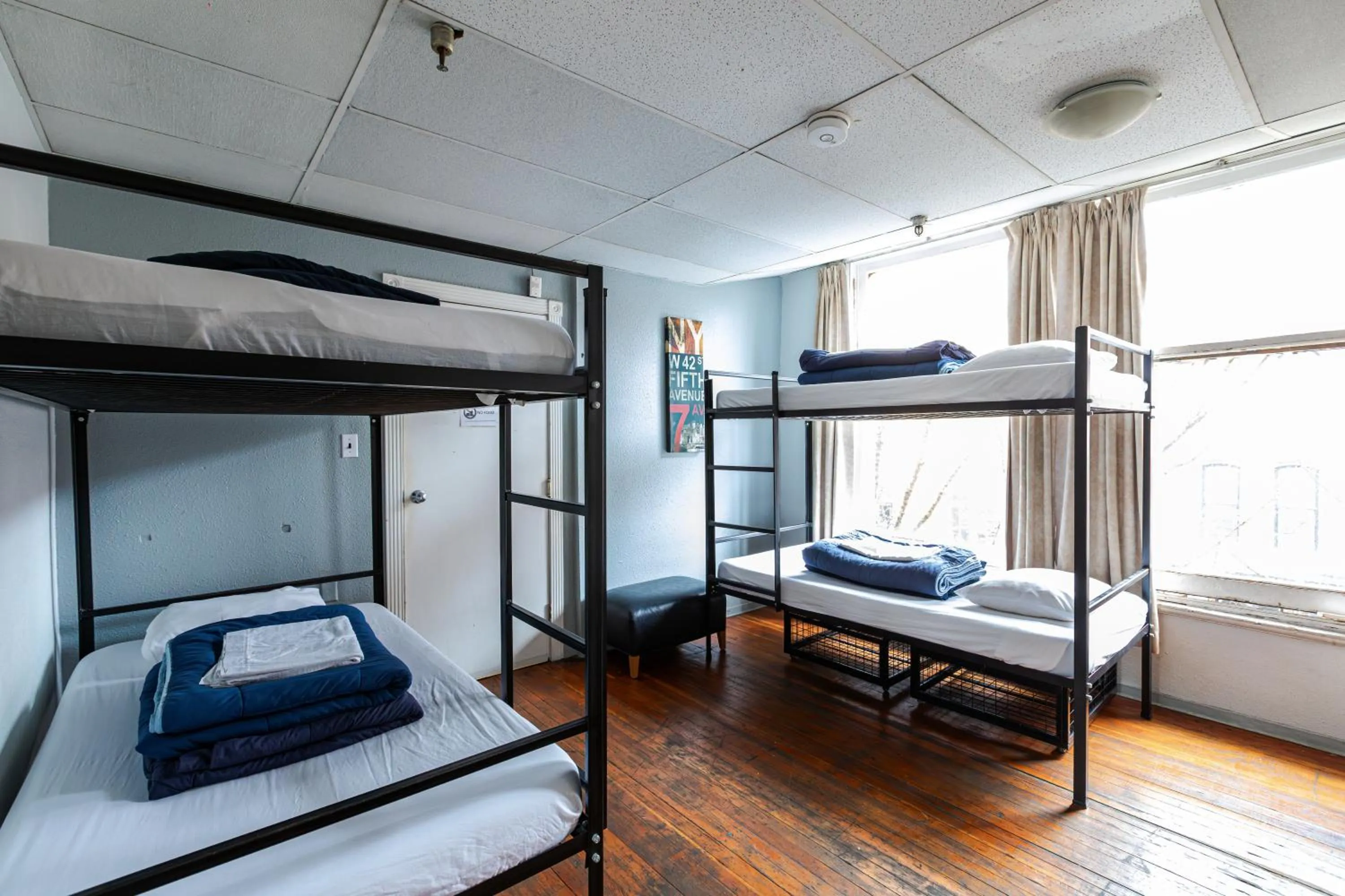Photo of the whole room, Bed in The Cambie Hostel Gastown