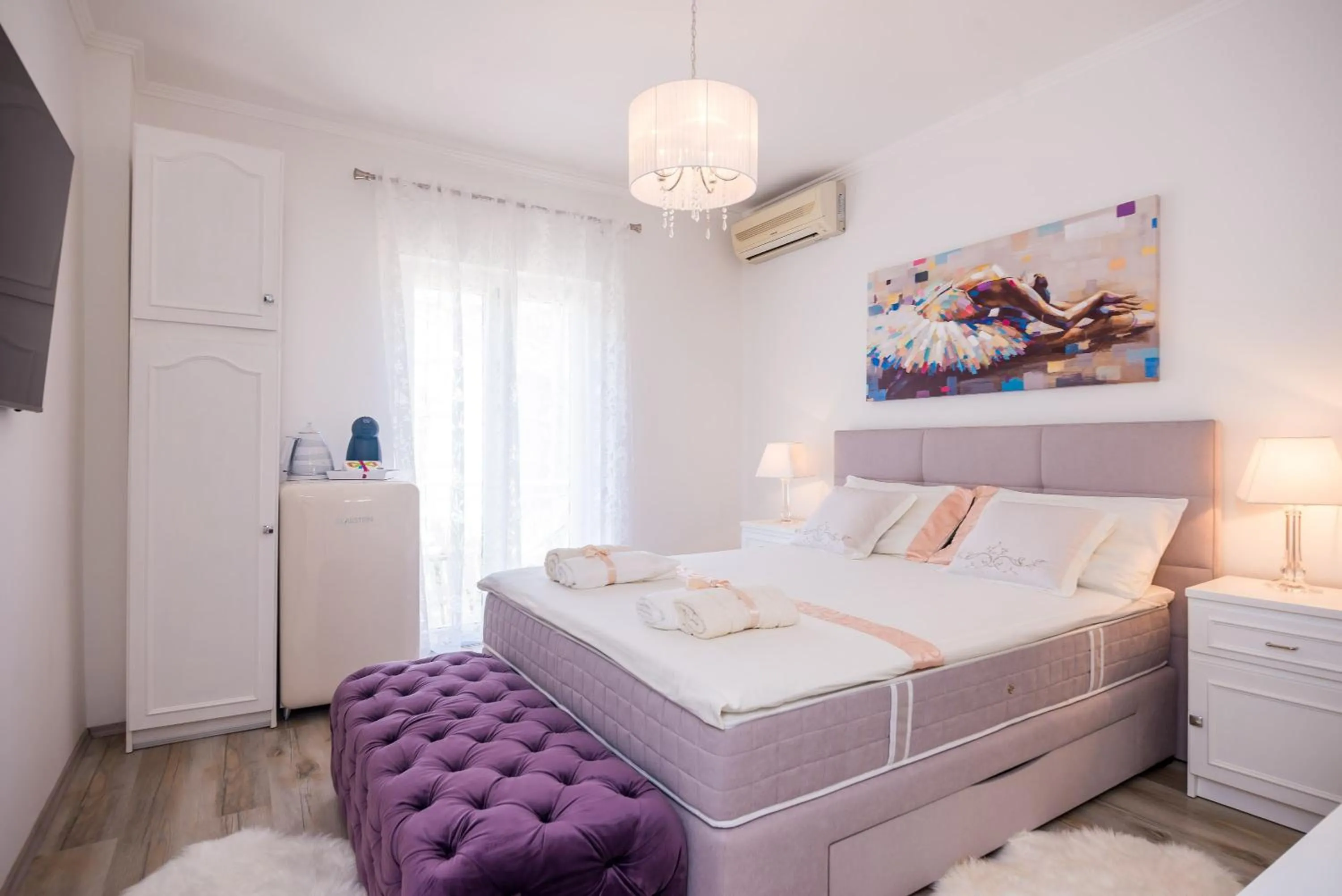 Bedroom, Bed in Apartment & Rooms Duja