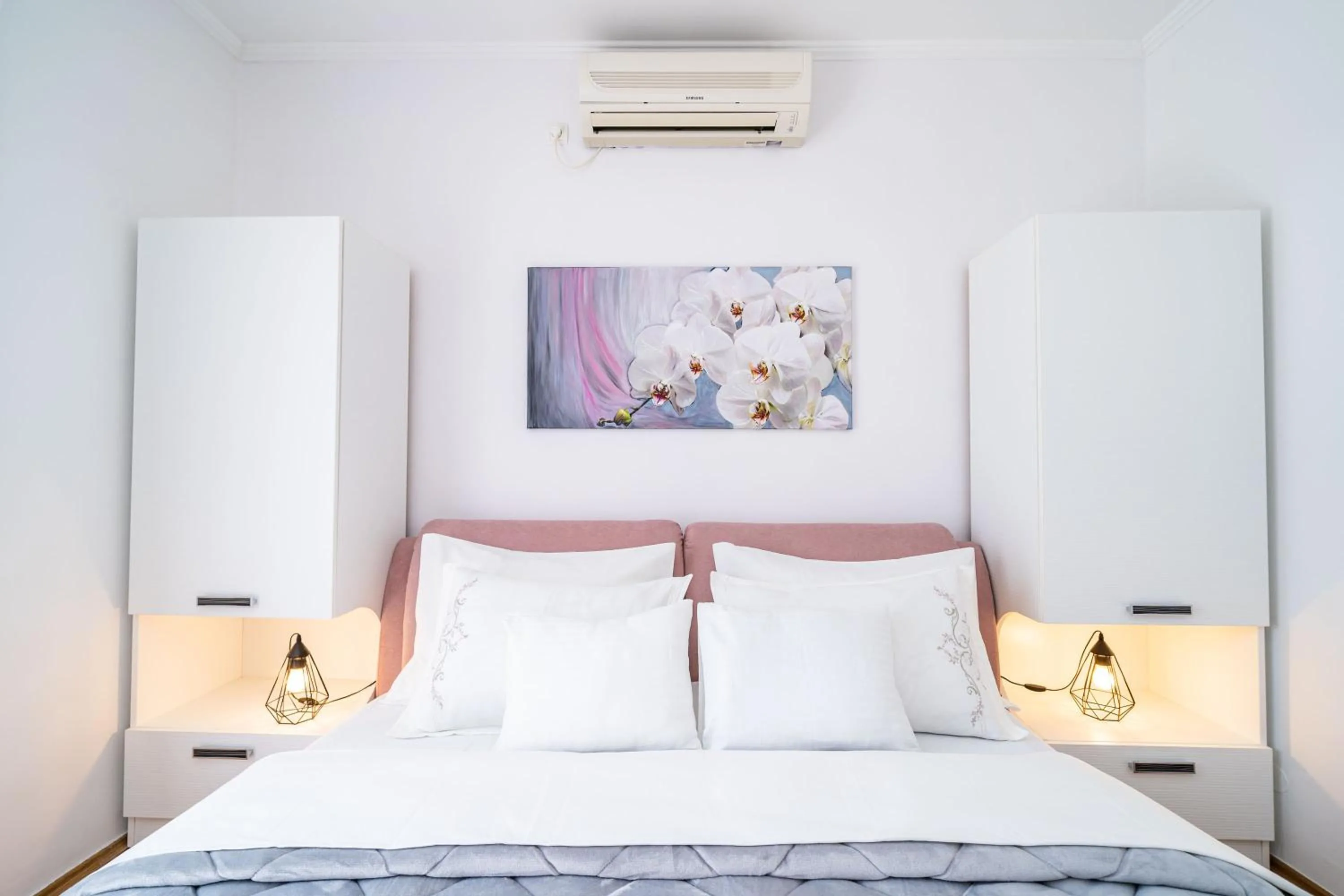 Bedroom, Bed in Apartment & Rooms Duja