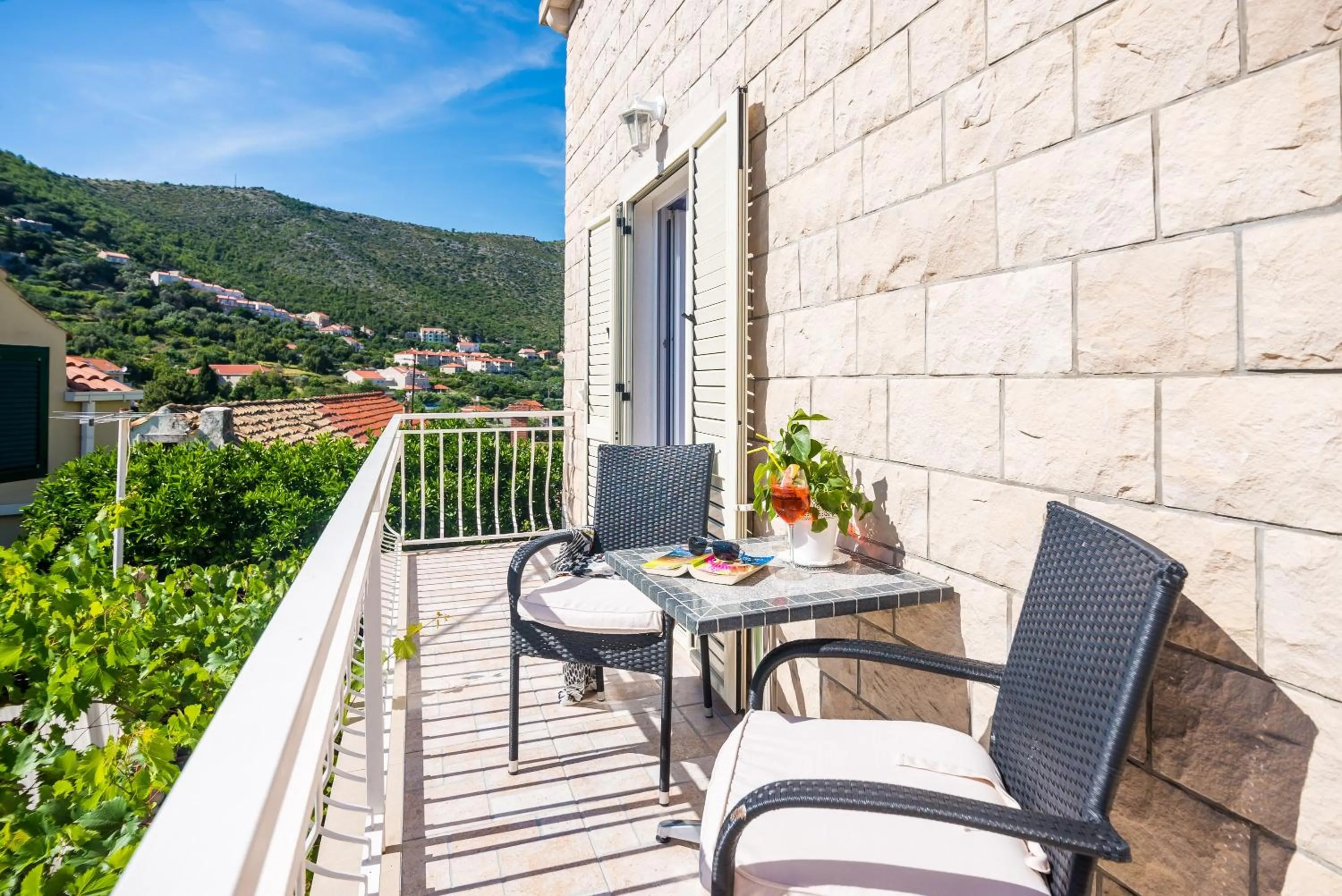 Property building in Apartment & Rooms Duja