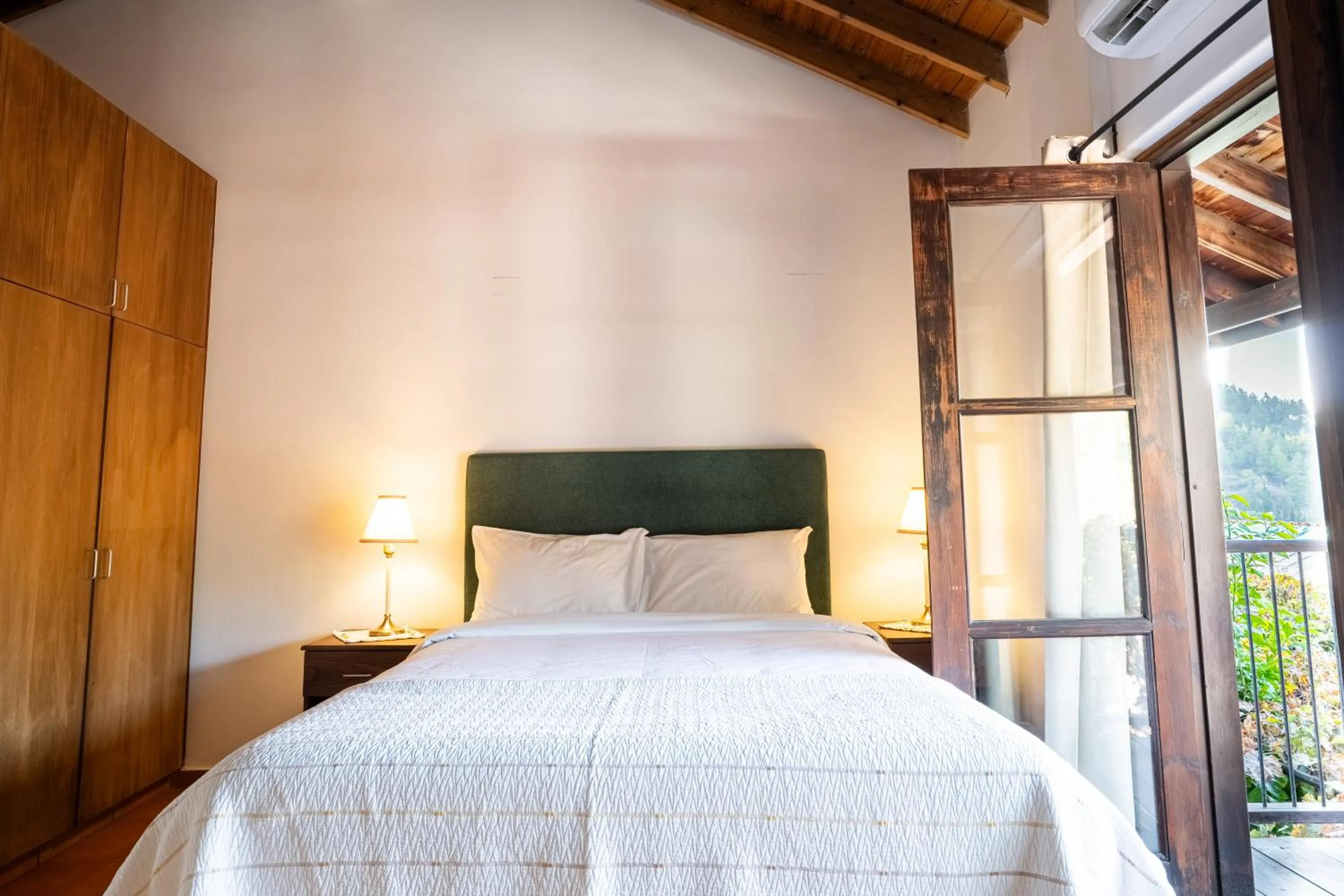 Bed in Ambelikos Traditional Agrohotel