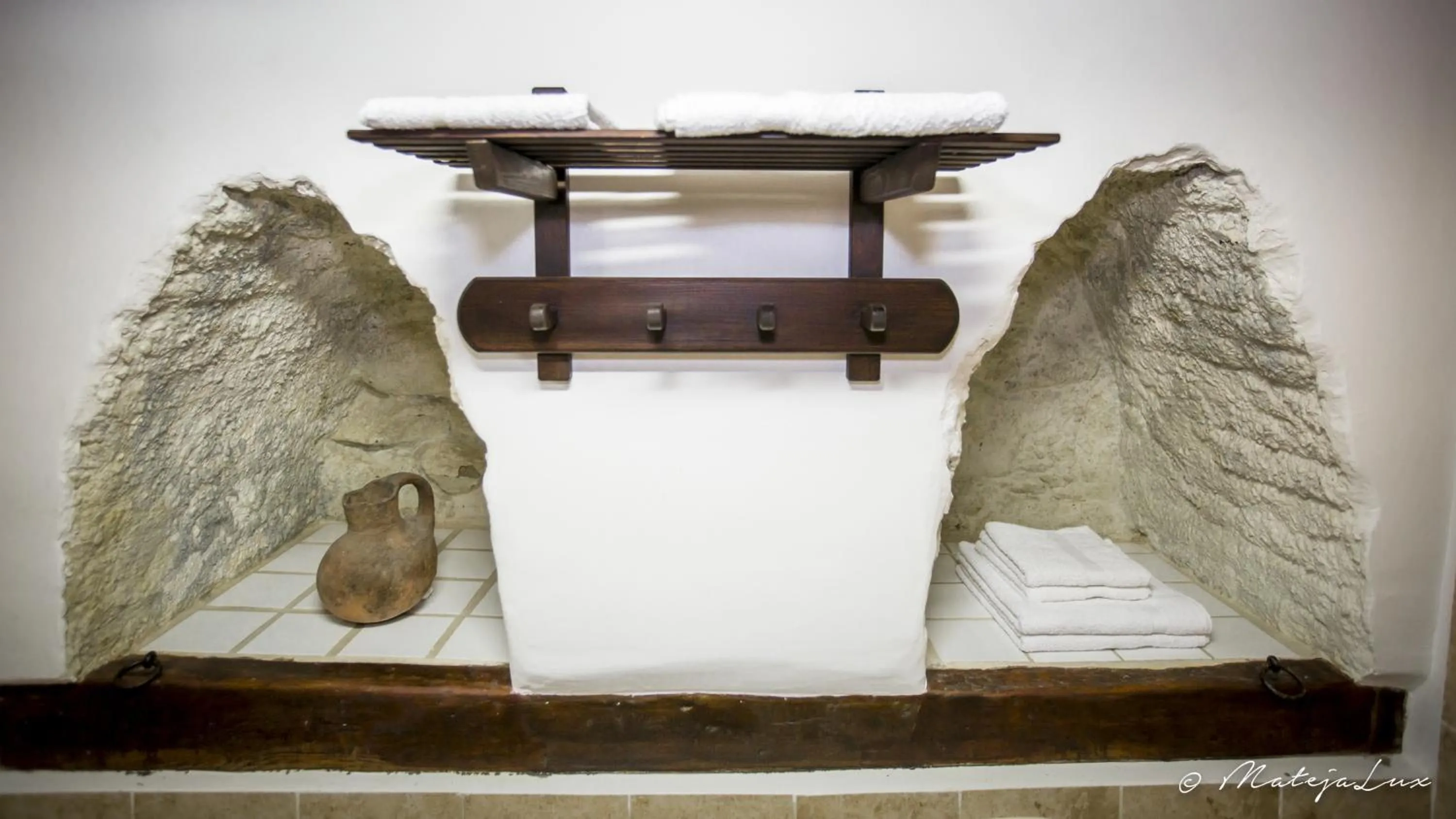 Decorative detail in Ambelikos Traditional Agrohotel