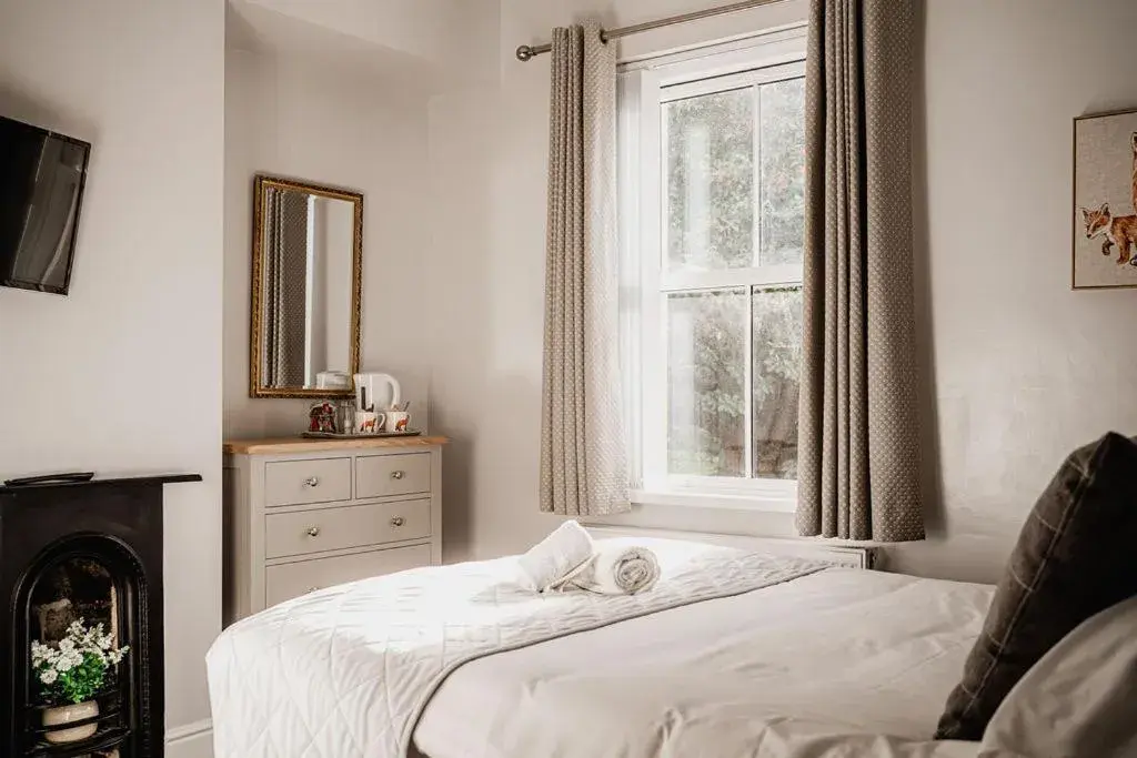 King Room - single occupancy in The Railway King Room - single occupancy in The Railway