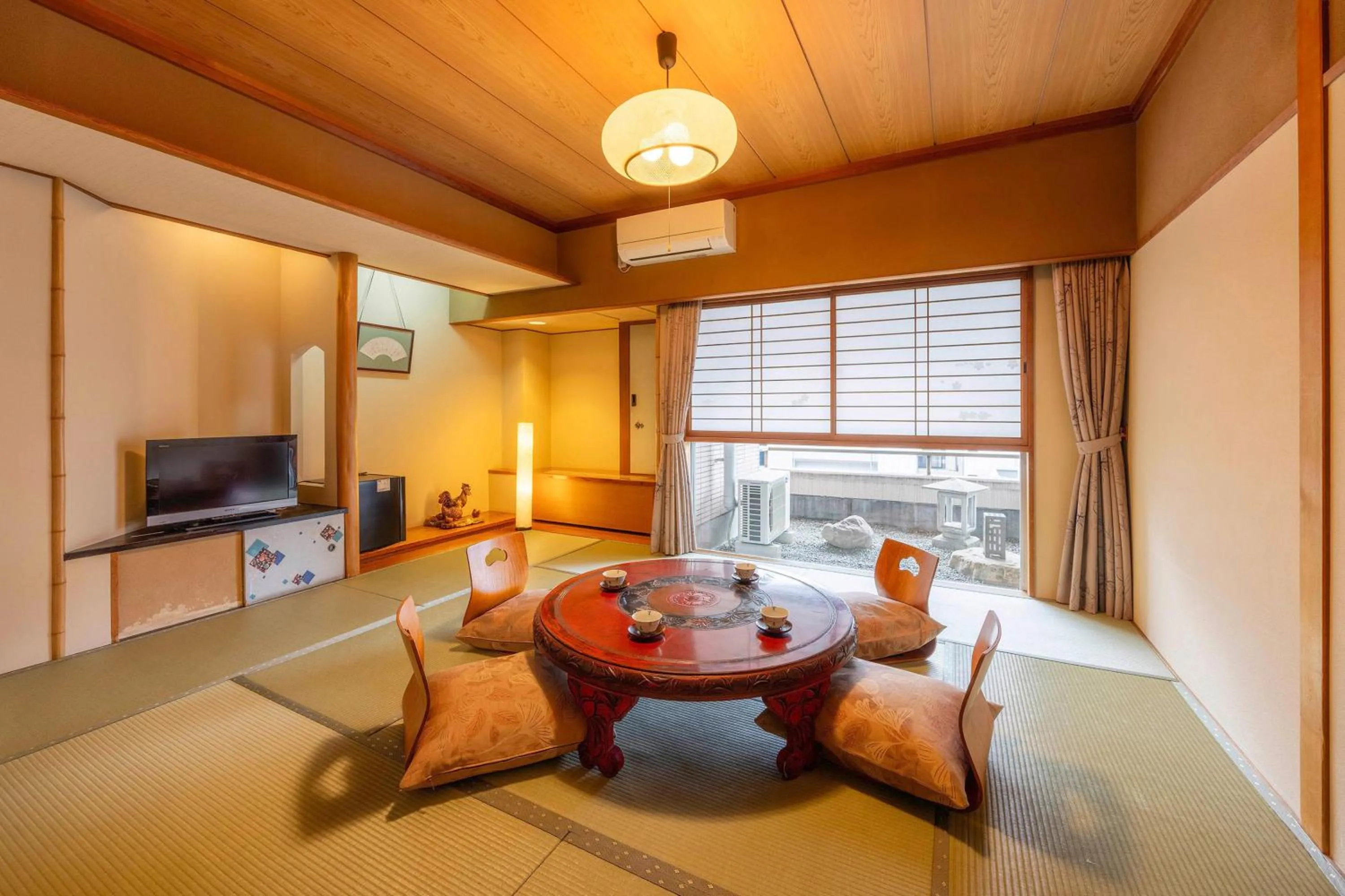 Osaka Ryokan Kuramoto