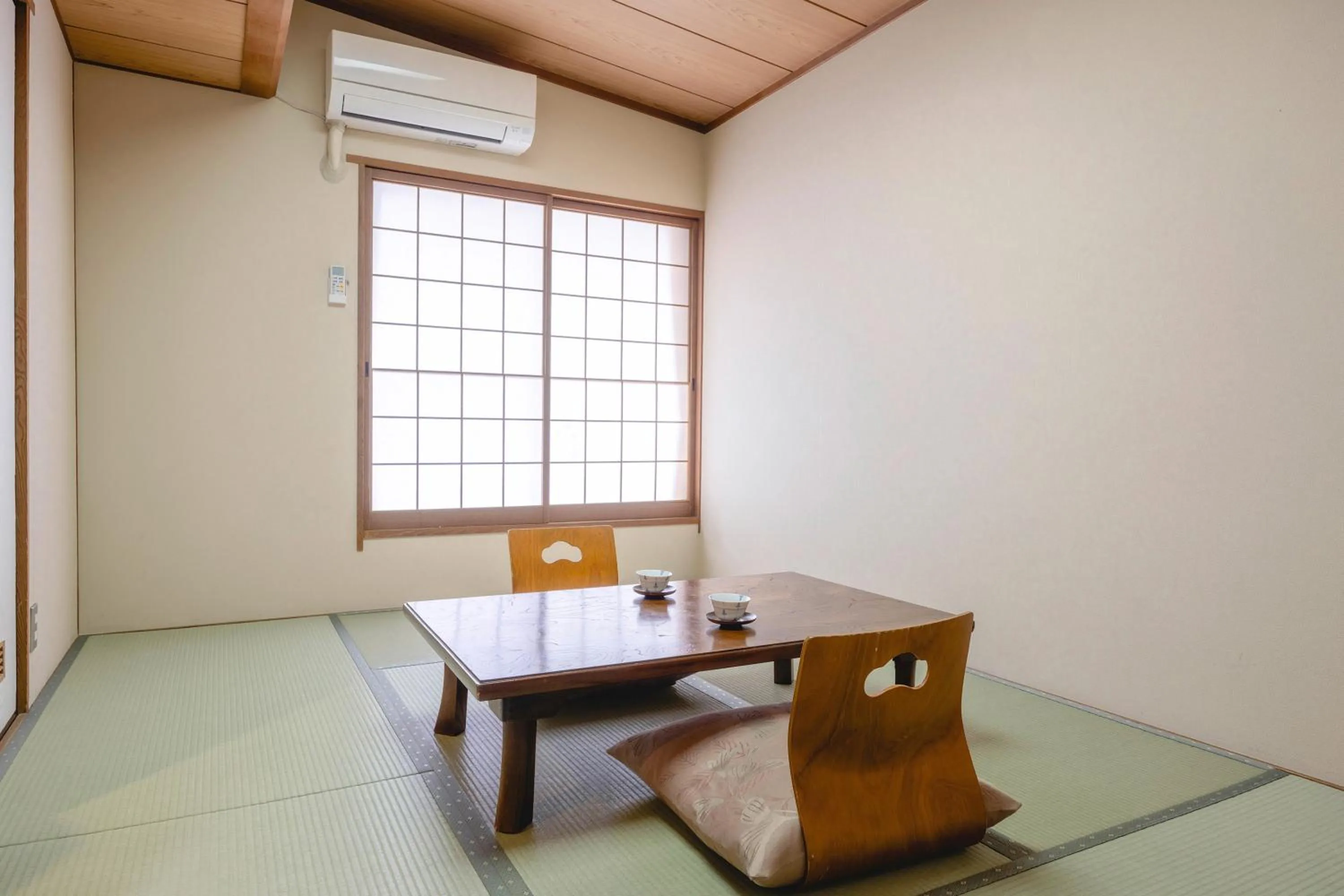 Osaka Ryokan Kuramoto