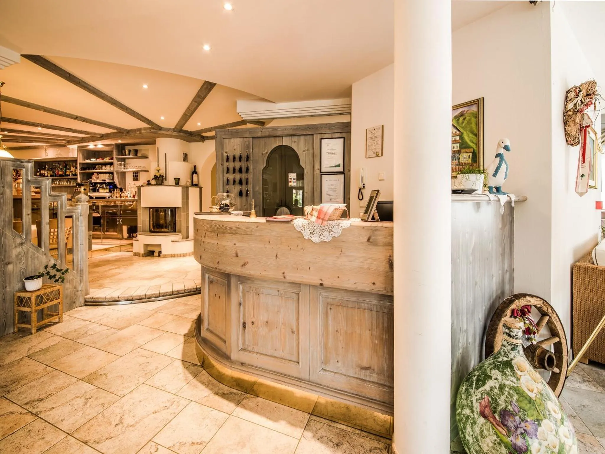 Lobby or reception in Hotel Alpenjuwel