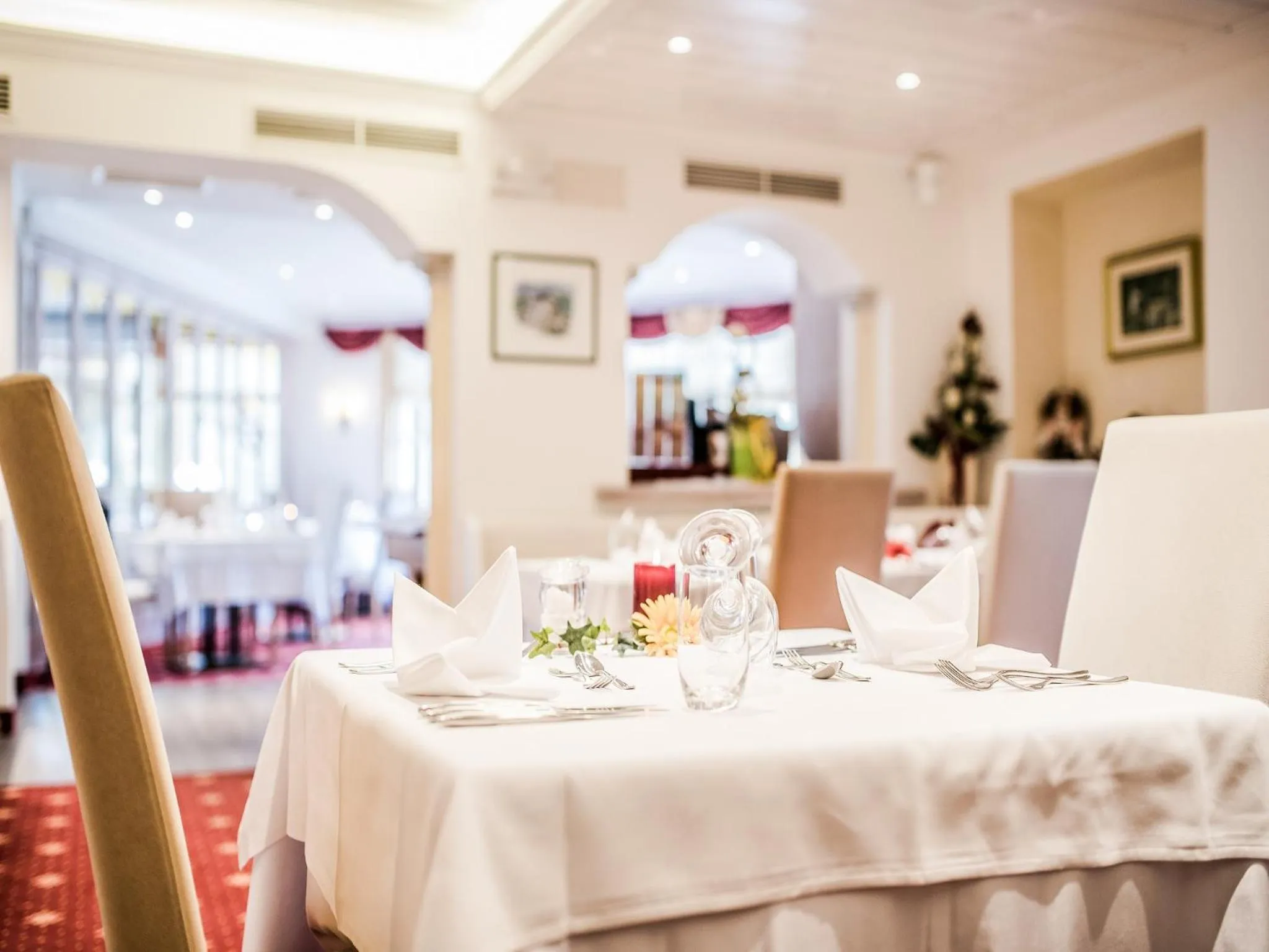 Dining area in Hotel Alpenjuwel