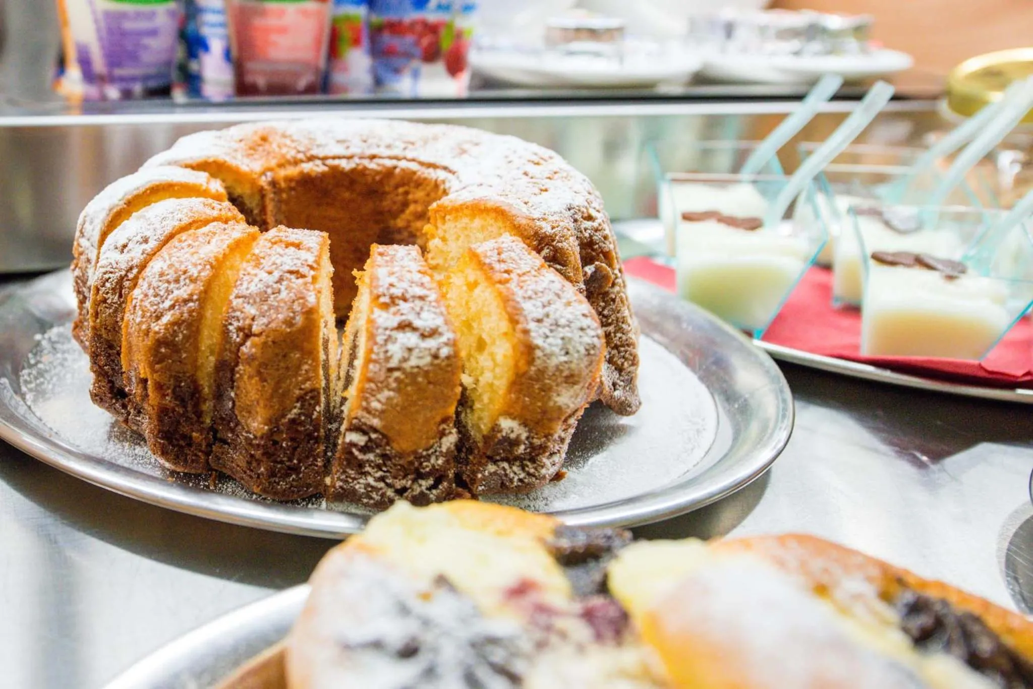 Continental breakfast in Hotel Villa EDEN