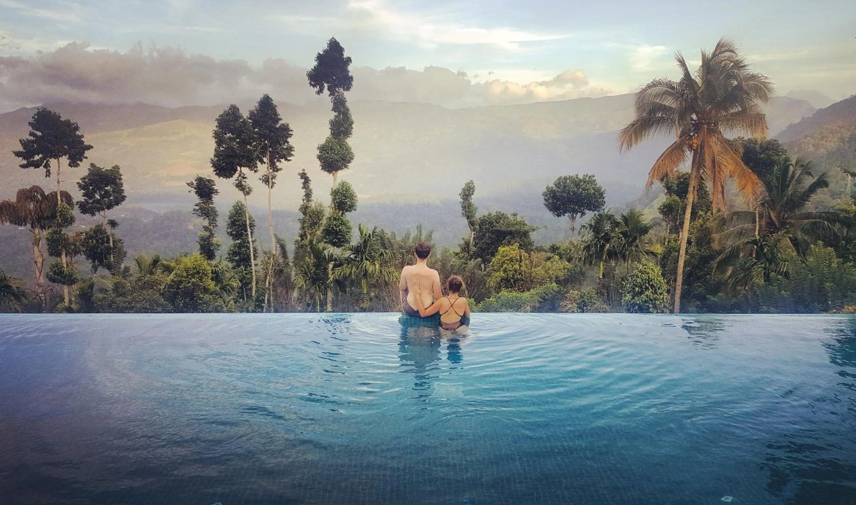 Mountain view in Aarunya Nature Resort - Kandy