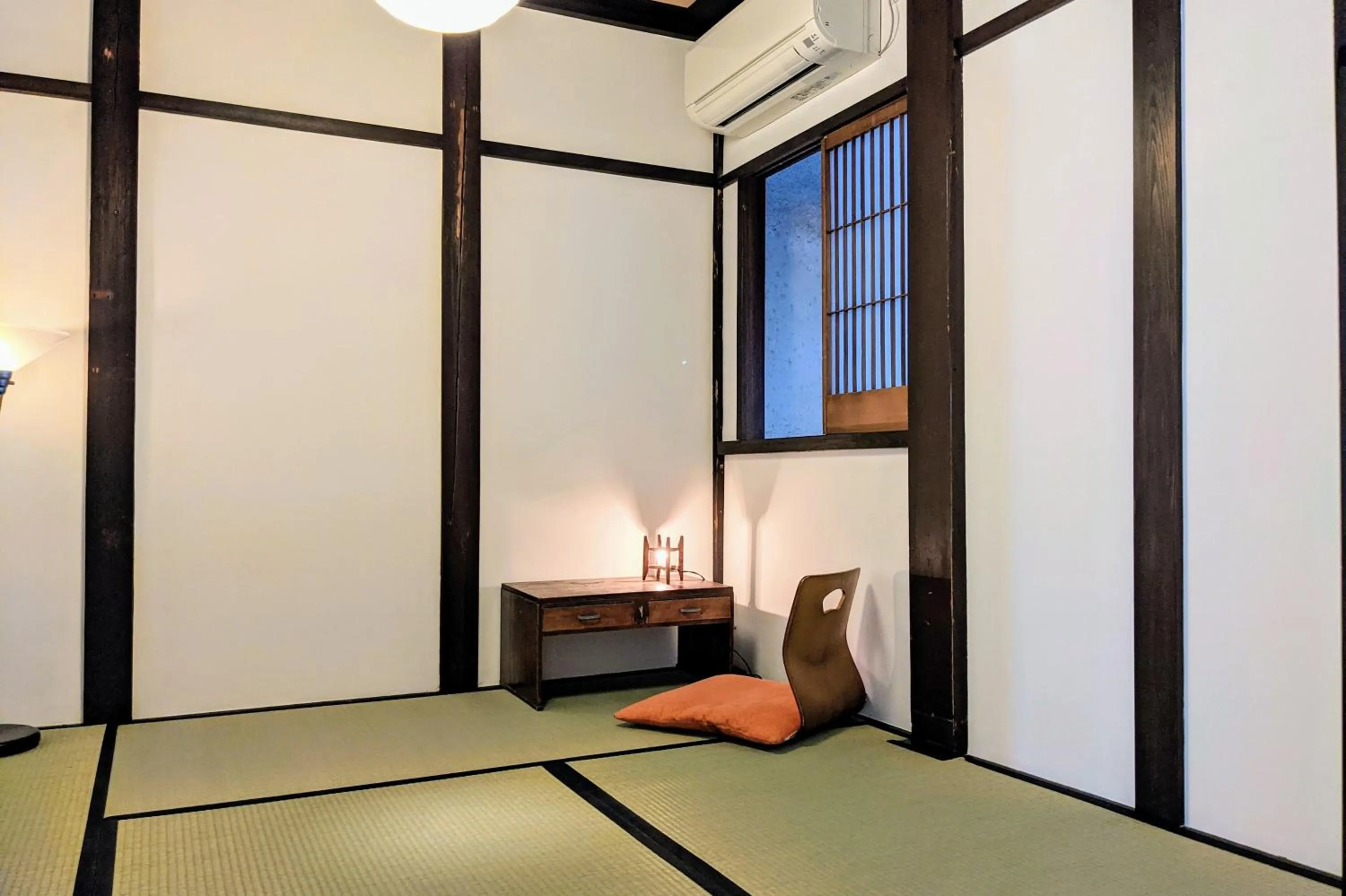 Photo of the whole room in Guesthouse Itoya Kyoto