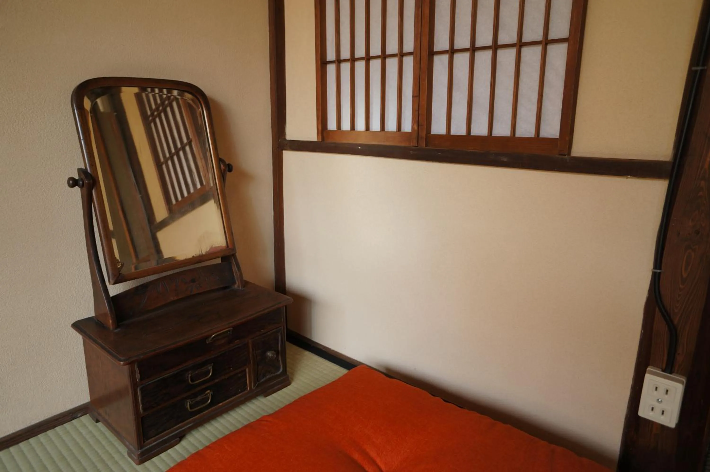 Photo of the whole room, Bed in Guesthouse Itoya Kyoto